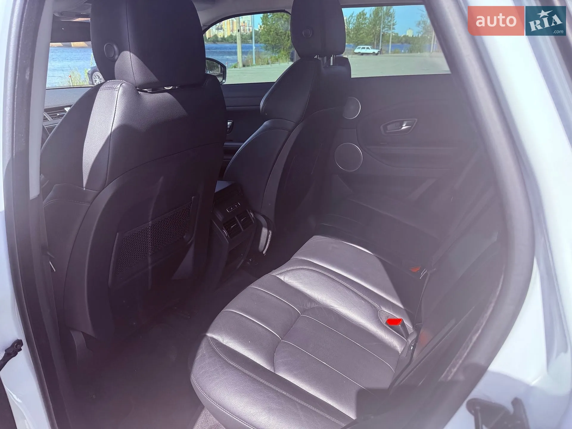 2016 Land Rover Range Rover Evoque - мініатюра 11