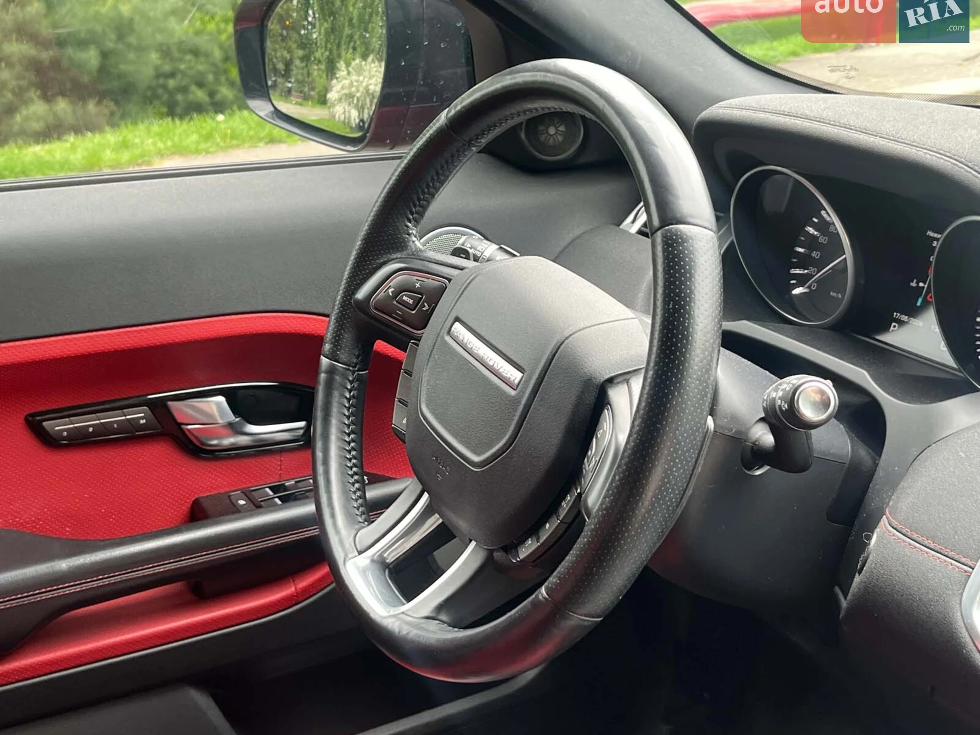 2012 Land Rover Range Rover Evoque - мініатюра 24