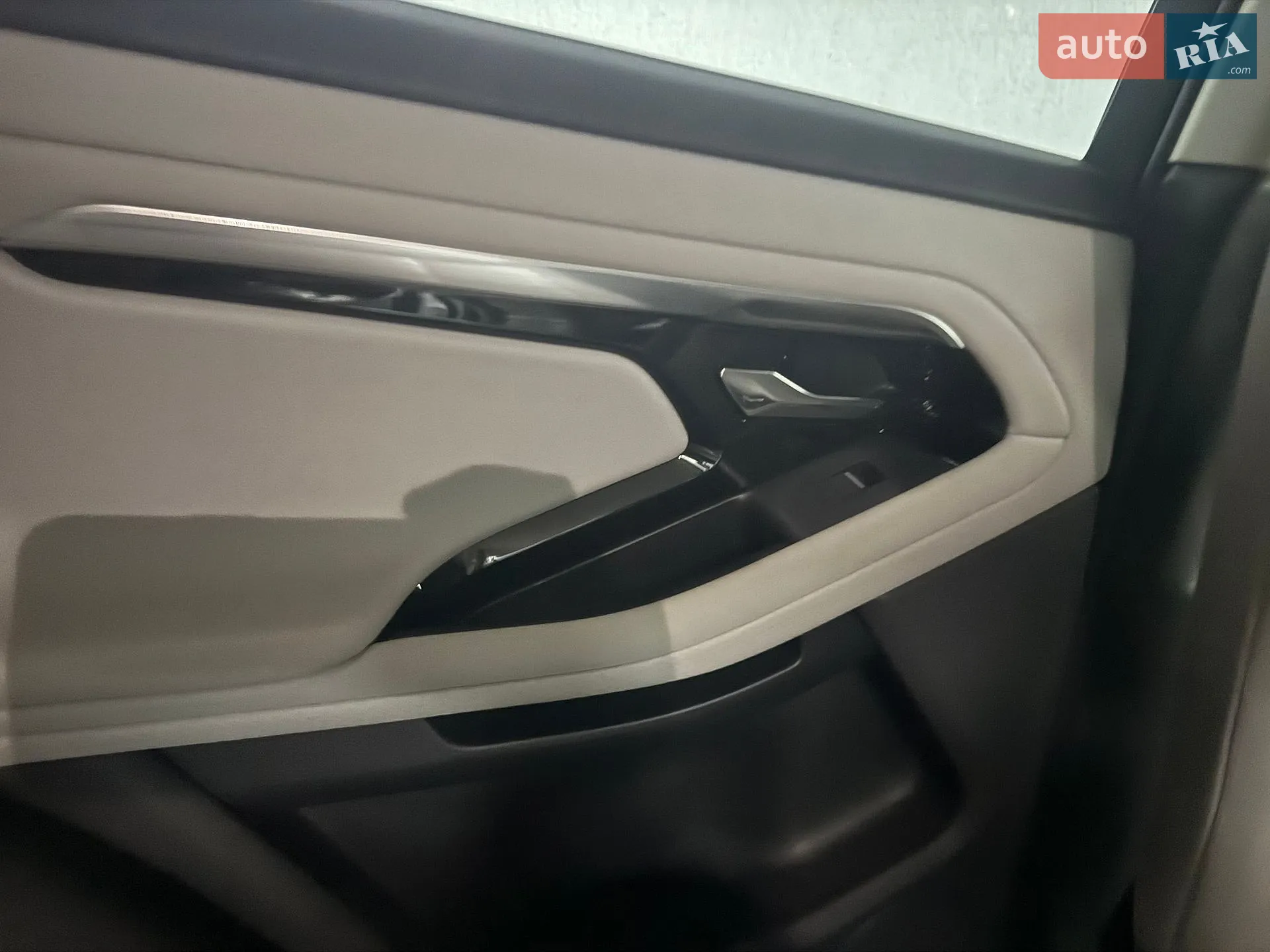 2021 Land Rover Range Rover Evoque - мініатюра 22