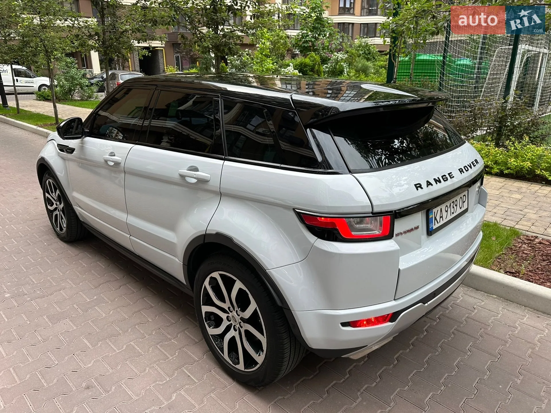 2016 Land Rover Range Rover Evoque - мініатюра 11
