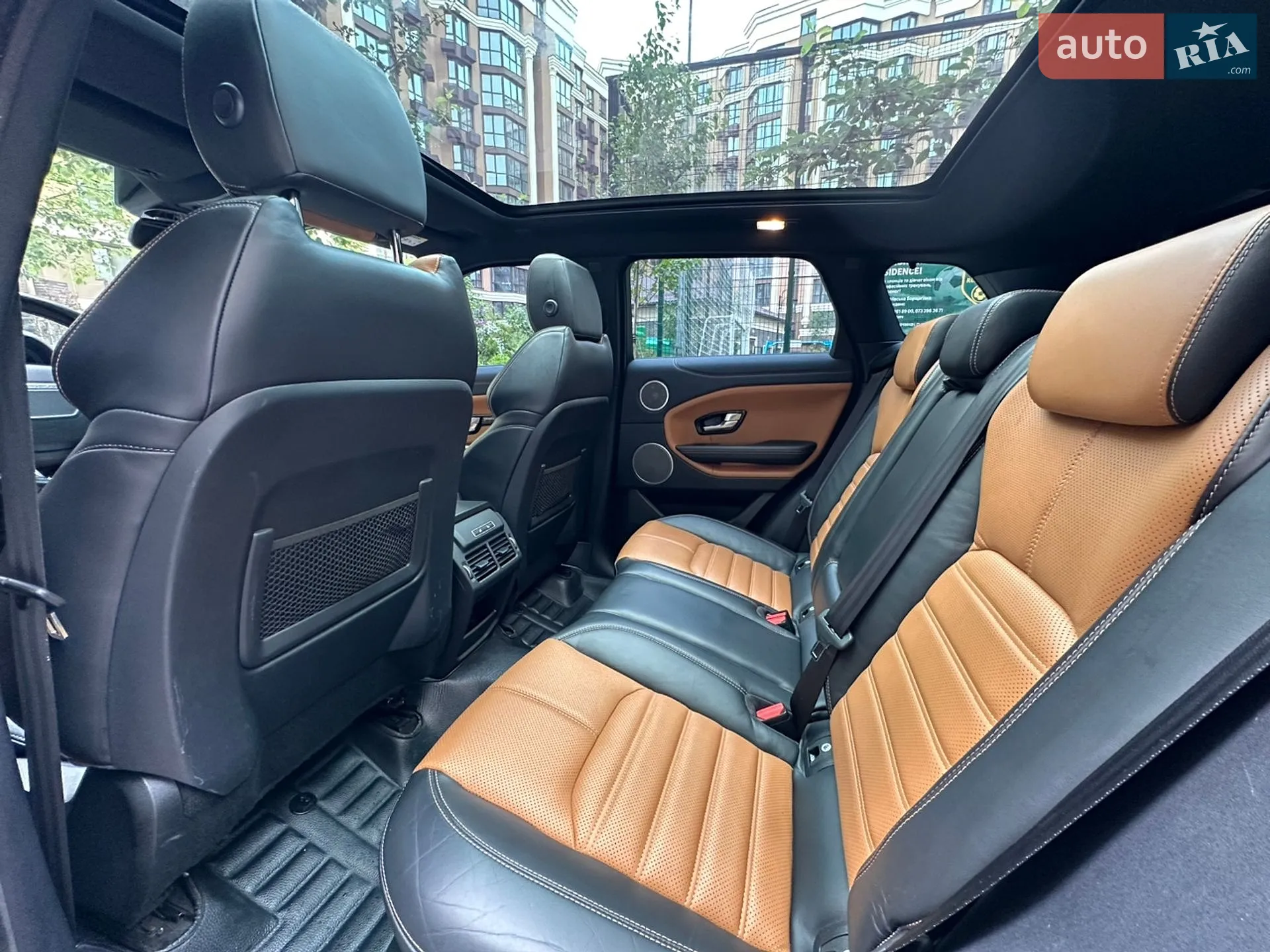 2016 Land Rover Range Rover Evoque - мініатюра 24