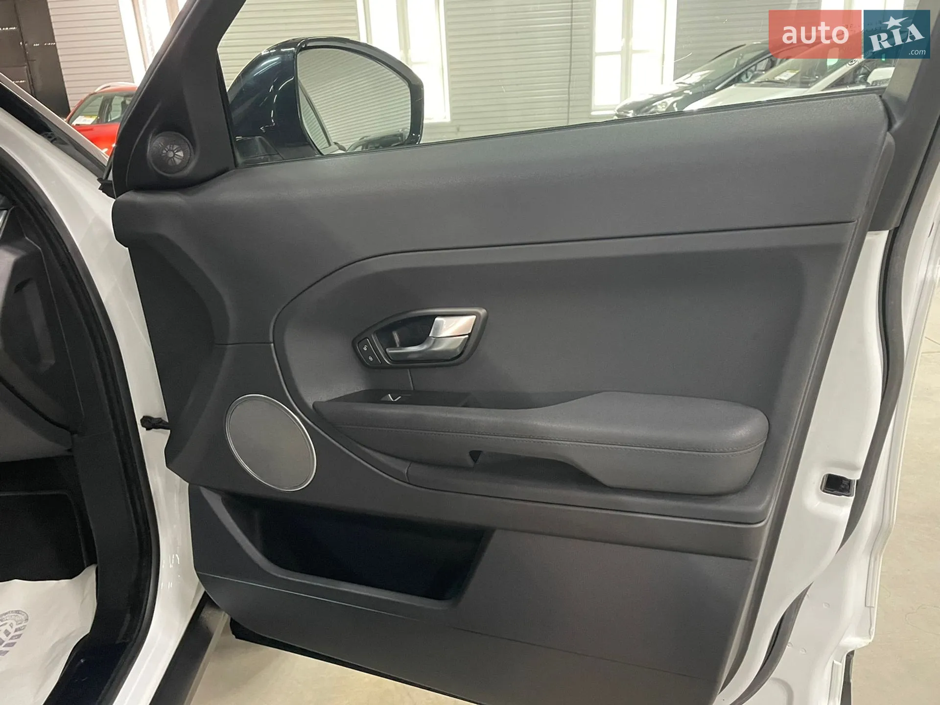 2014 Land Rover Range Rover Evoque - мініатюра 38