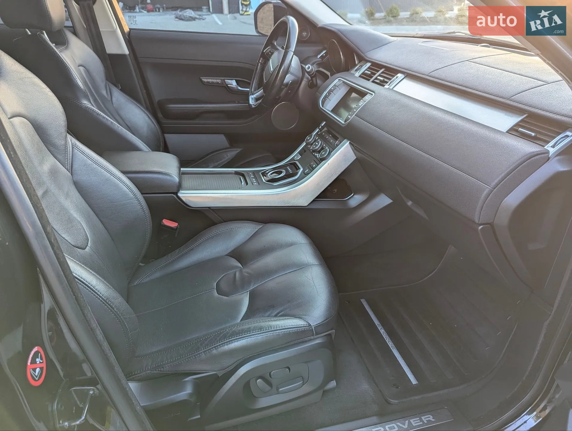 2015 Land Rover Range Rover Evoque - мініатюра 23