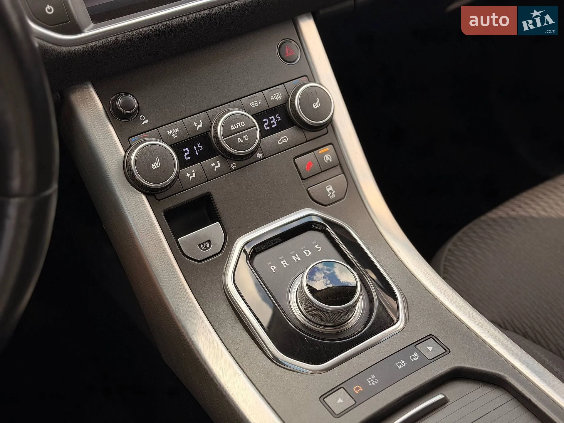 2015 Land Rover Range Rover Evoque - мініатюра 64