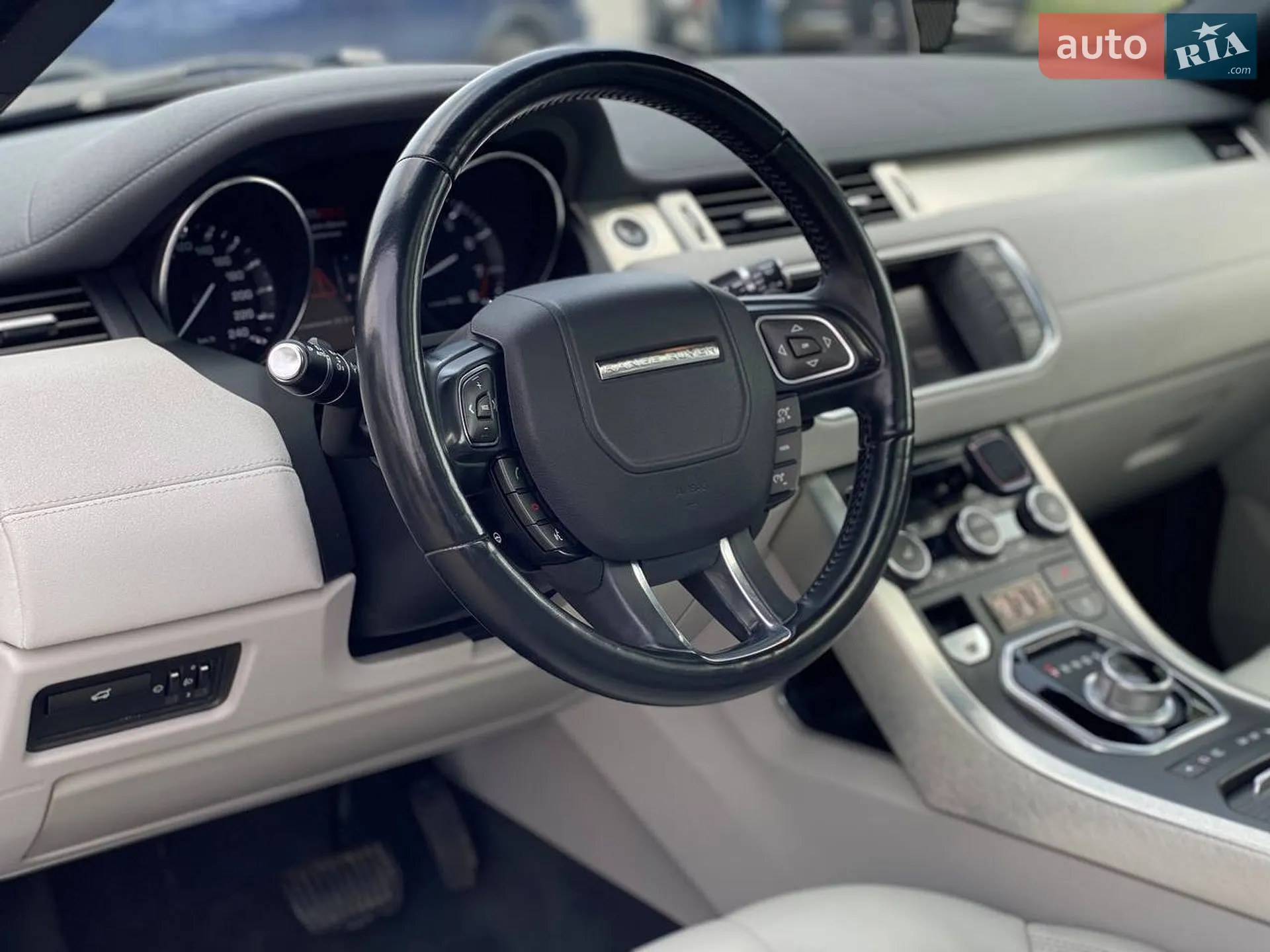 2011 Land Rover Range Rover Evoque - мініатюра 9