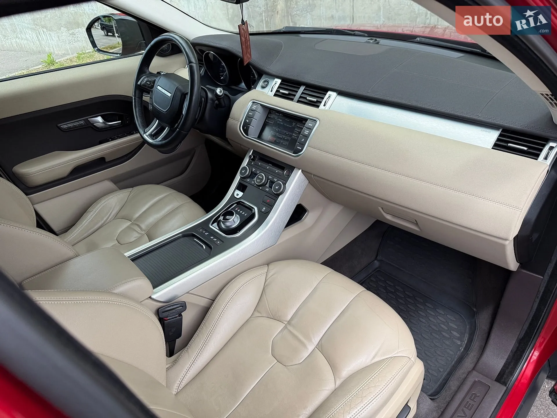 2014 Land Rover Range Rover Evoque - мініатюра 24