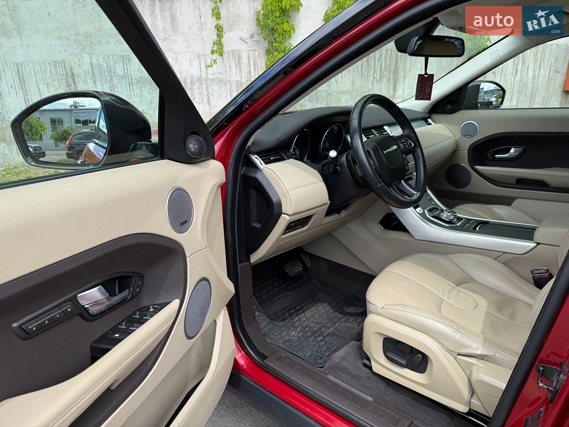 2014 Land Rover Range Rover Evoque - мініатюра 51