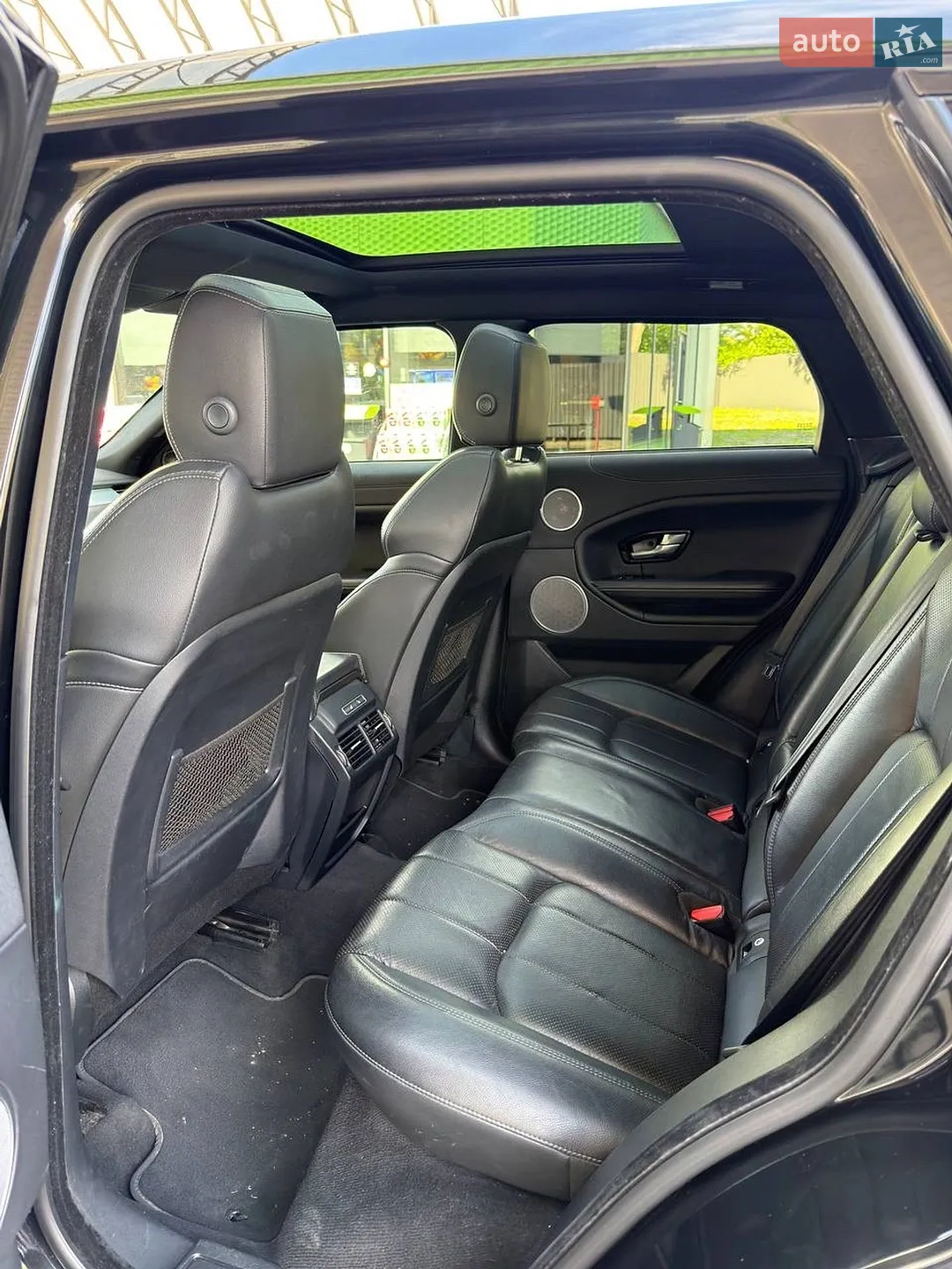 2015 Land Rover Range Rover Evoque - мініатюра 11