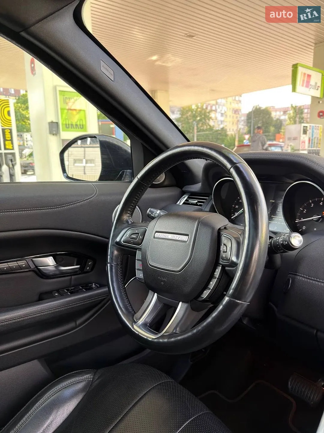 2015 Land Rover Range Rover Evoque - мініатюра 14