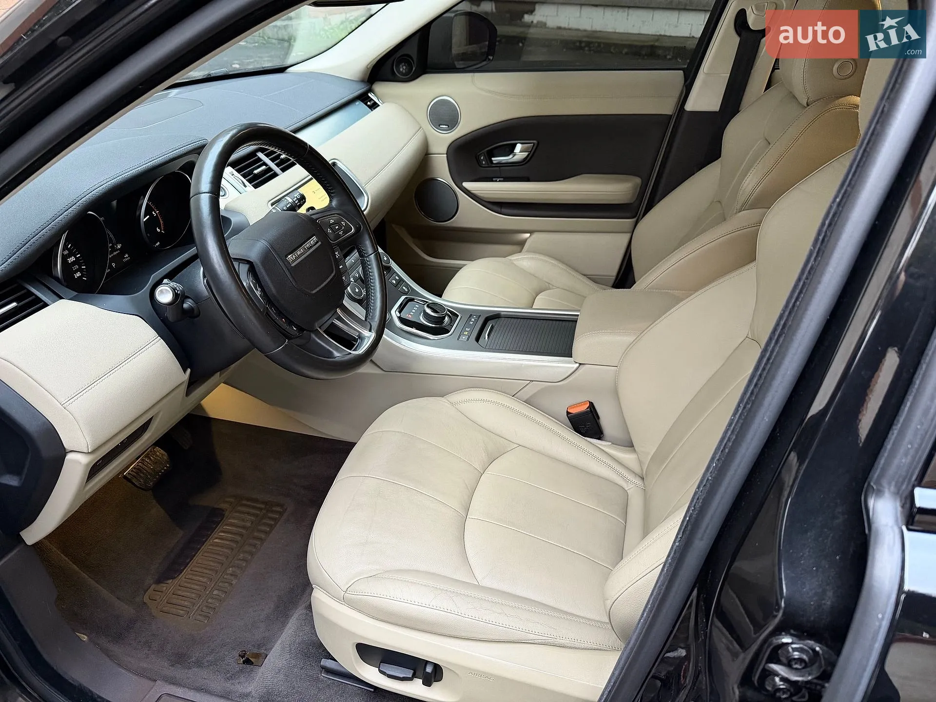 2018 Land Rover Range Rover Evoque - мініатюра 8