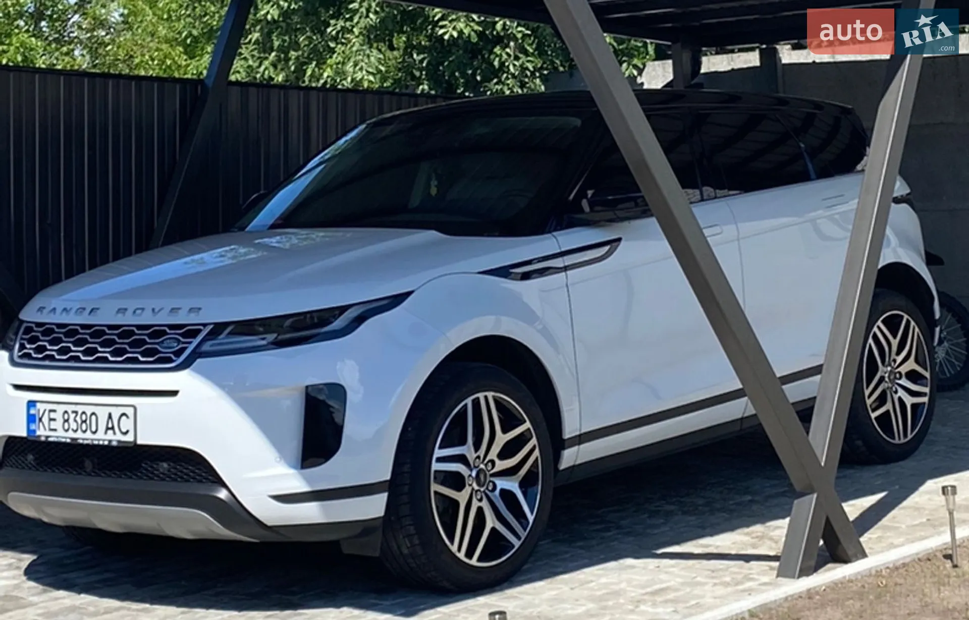 2020 Land Rover Range Rover Evoque - мініатюра 2