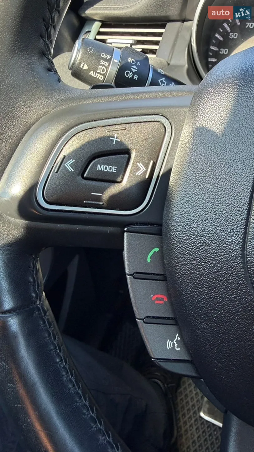 2015 Land Rover Range Rover Evoque - мініатюра 42