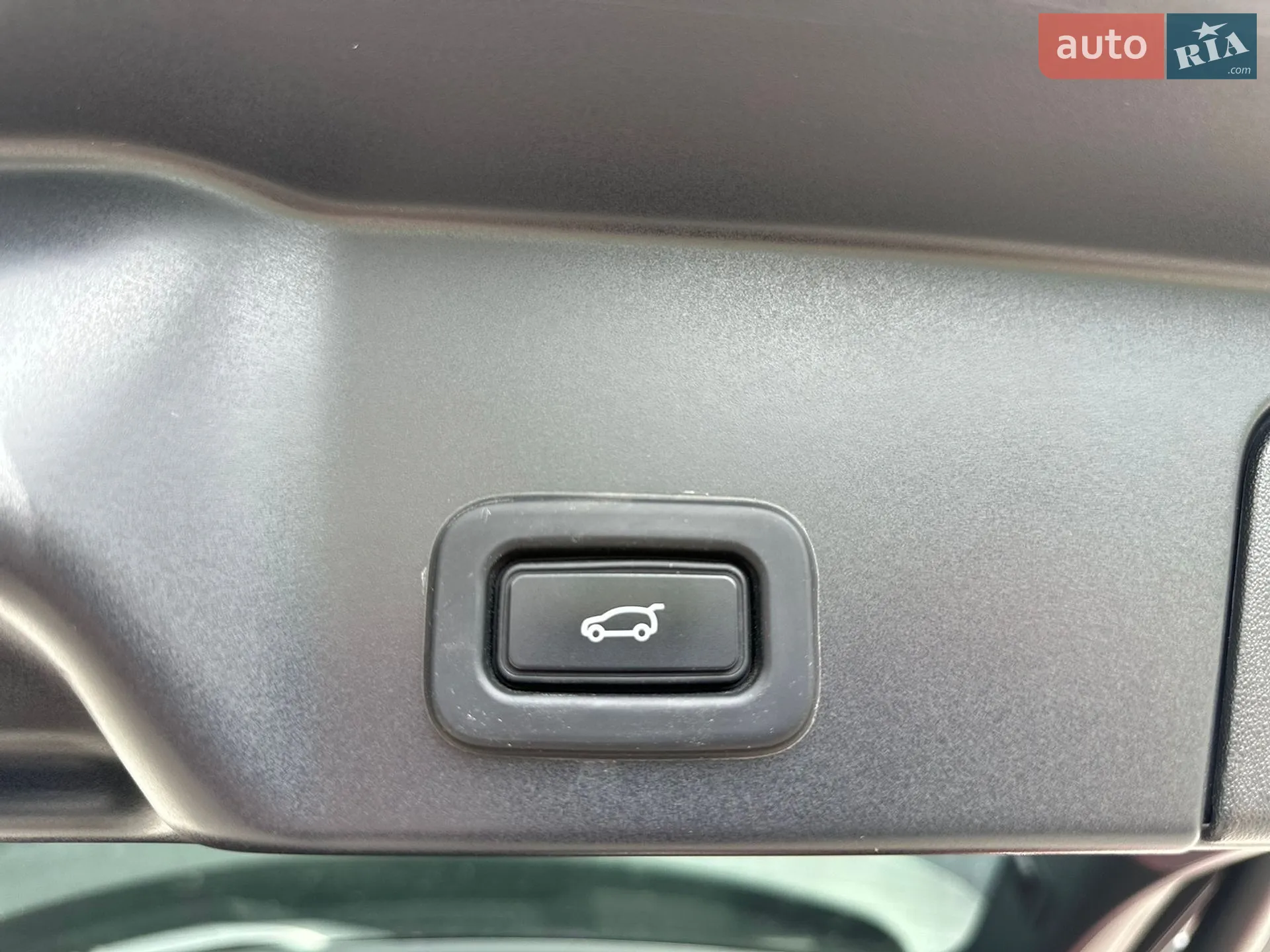 2019 Land Rover Range Rover Evoque - мініатюра 24