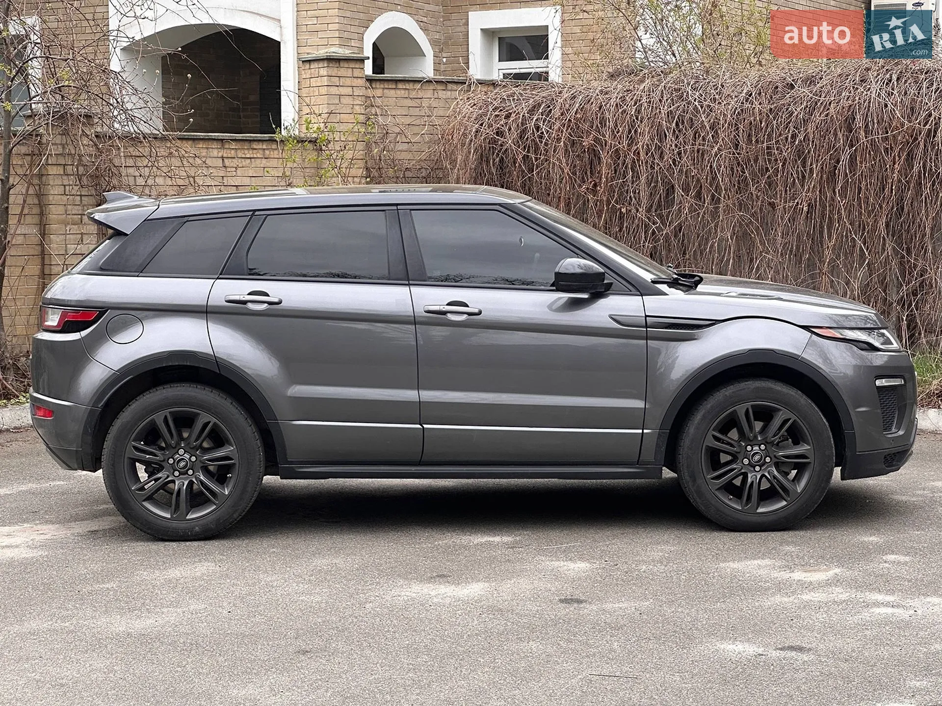 2017 Land Rover Range Rover Evoque - мініатюра 21