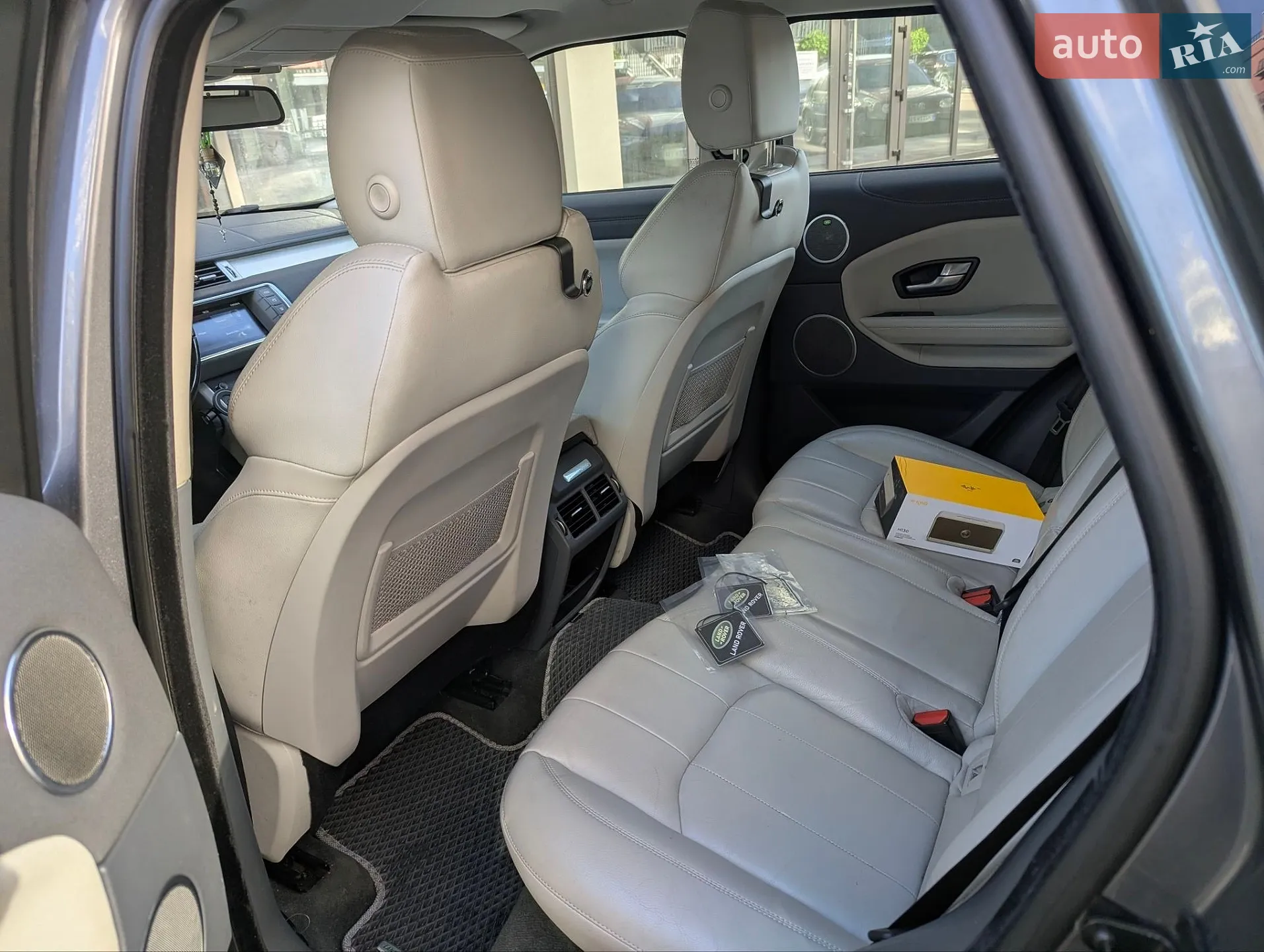 2015 Land Rover Range Rover Evoque - мініатюра 2