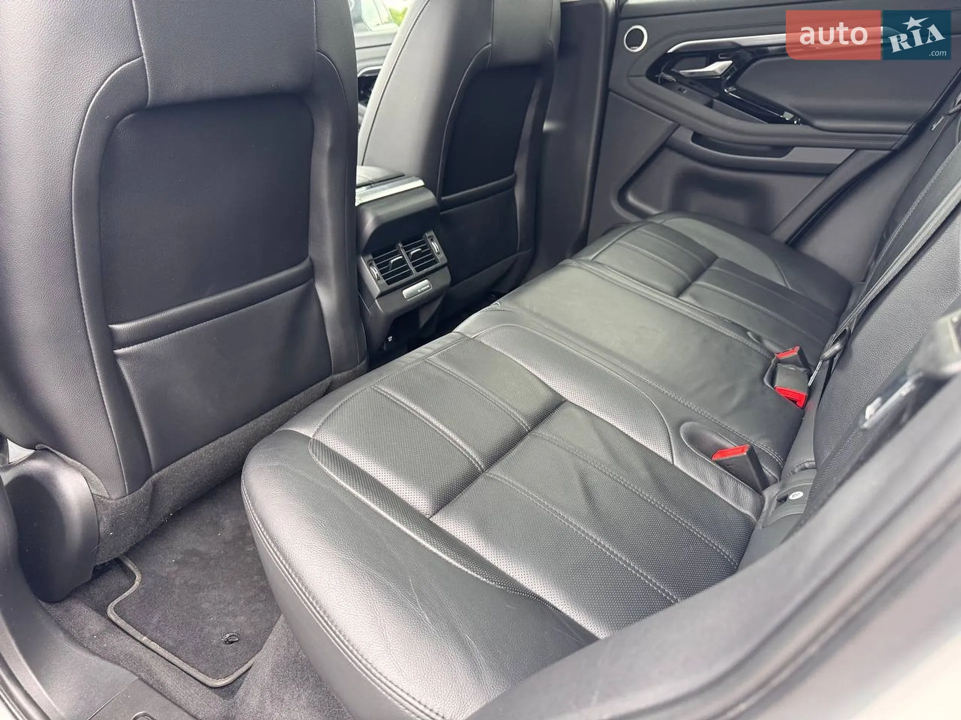 2020 Land Rover Range Rover Evoque - мініатюра 22