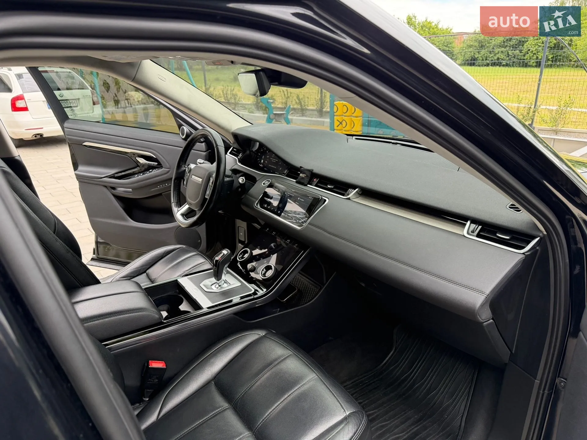 2019 Land Rover Range Rover Evoque - мініатюра 31
