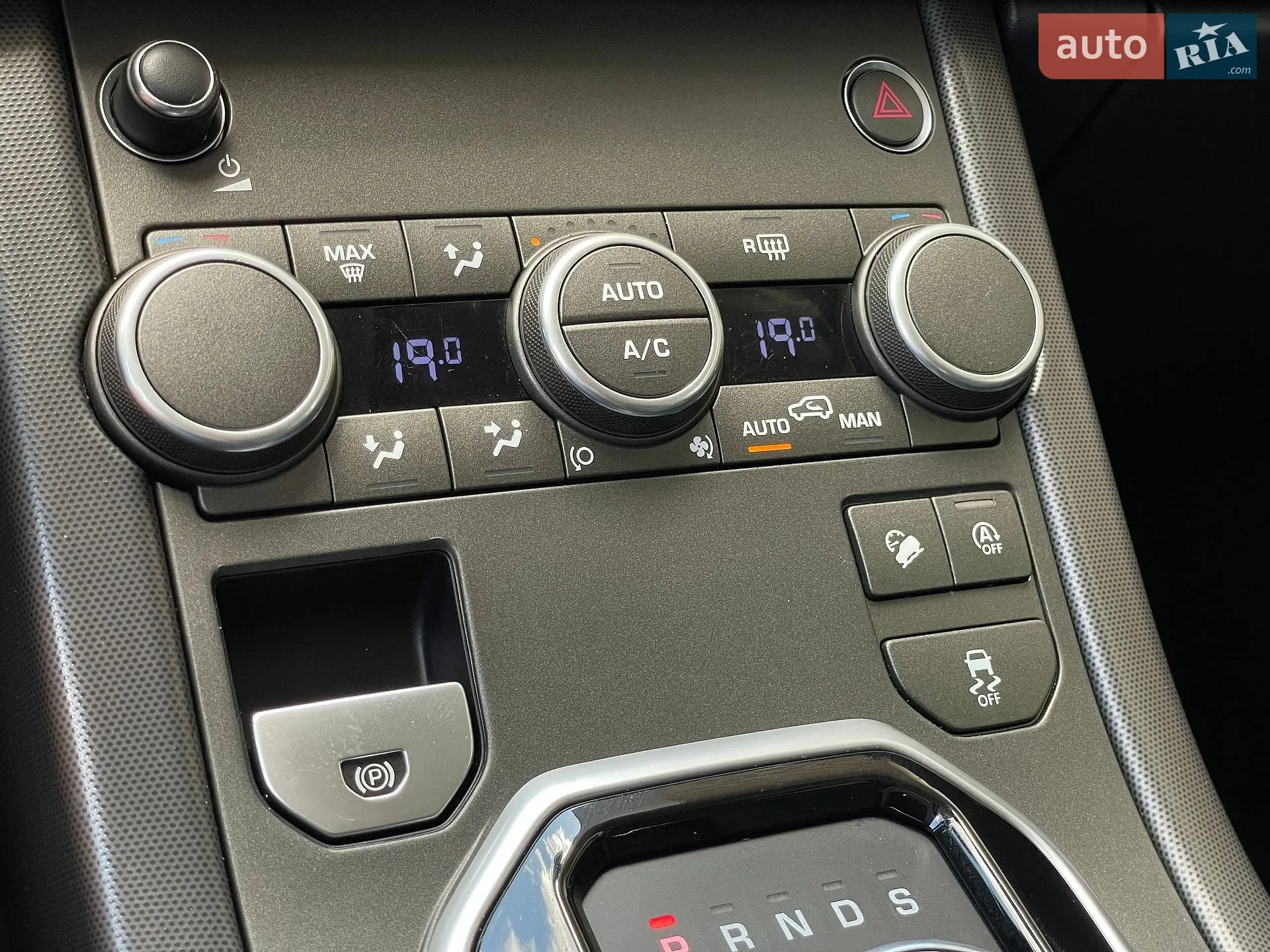 2017 Land Rover Range Rover Evoque - мініатюра 50