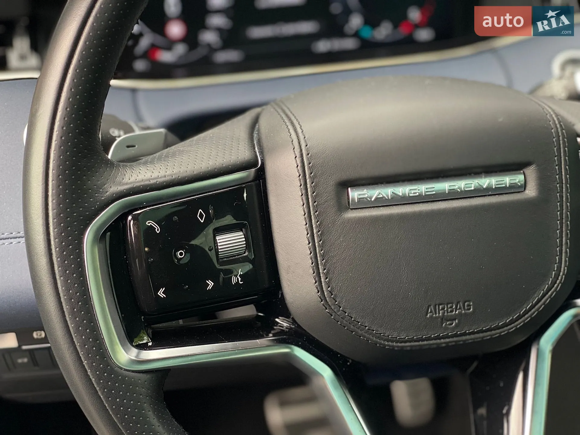 2021 Land Rover Range Rover Evoque - мініатюра 19