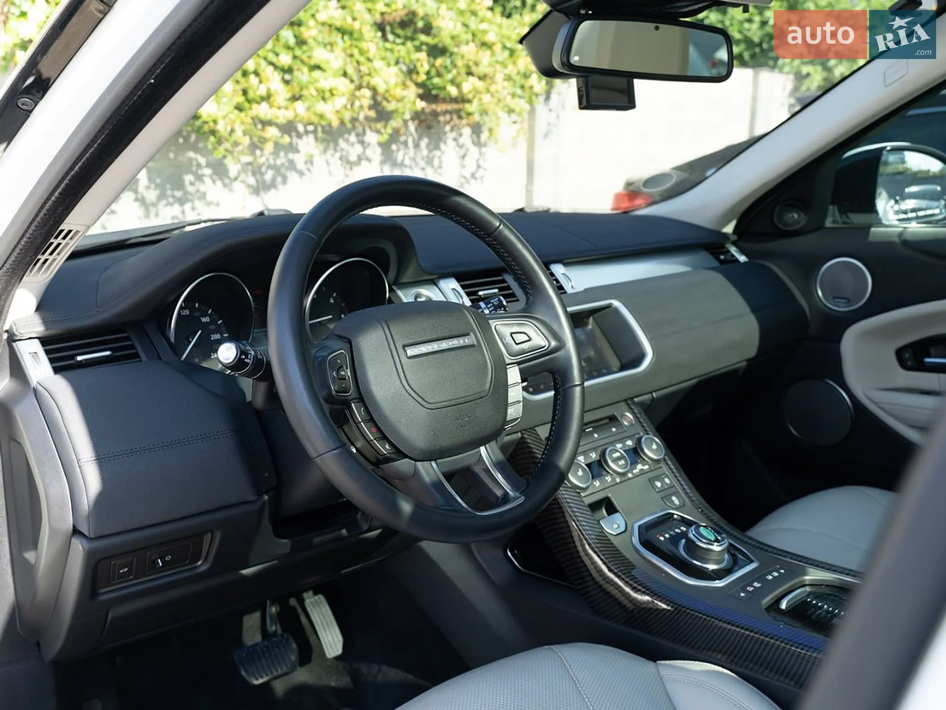 2018 Land Rover Range Rover Evoque - мініатюра 22
