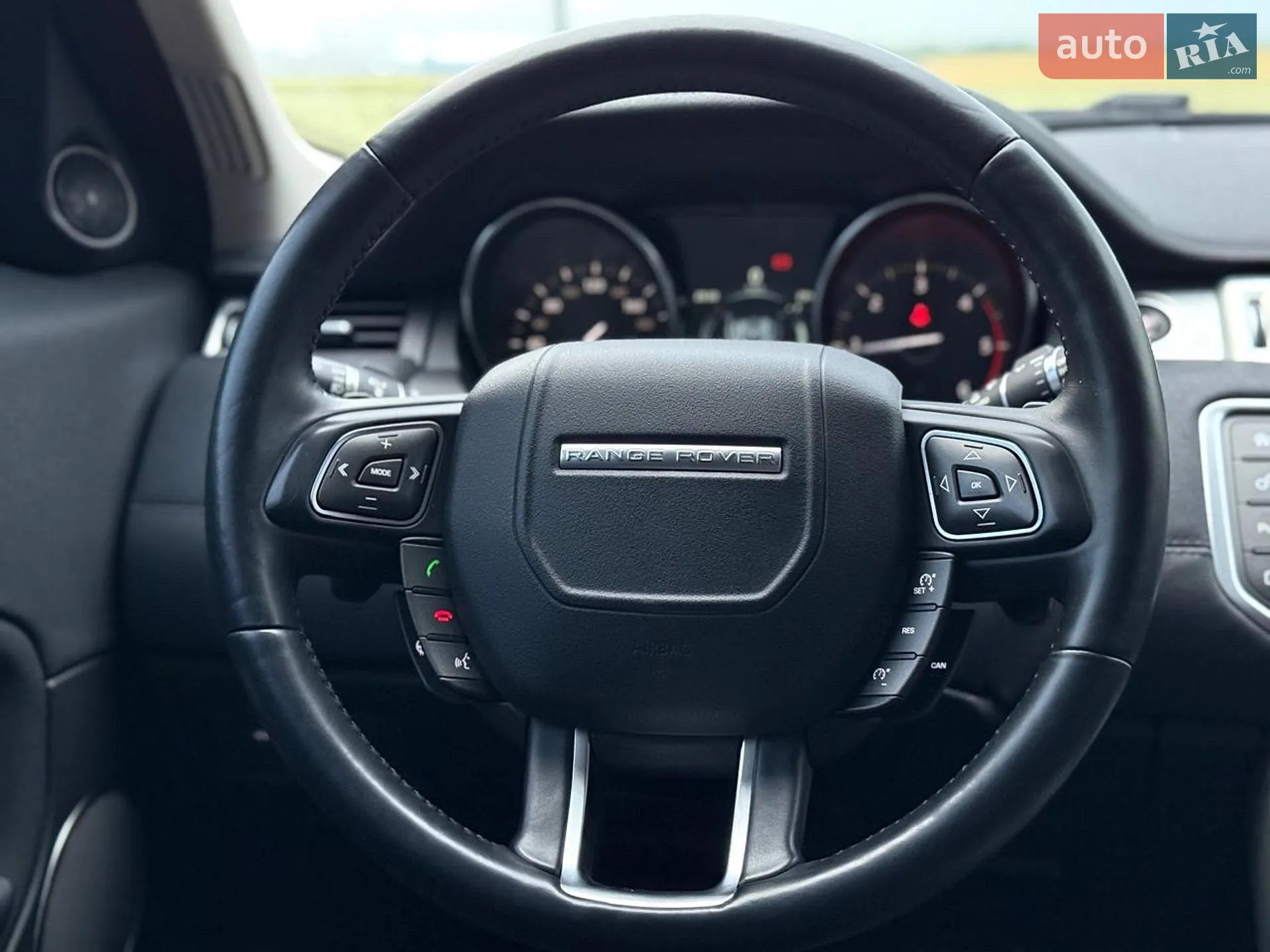 2016 Land Rover Range Rover Evoque - мініатюра 30