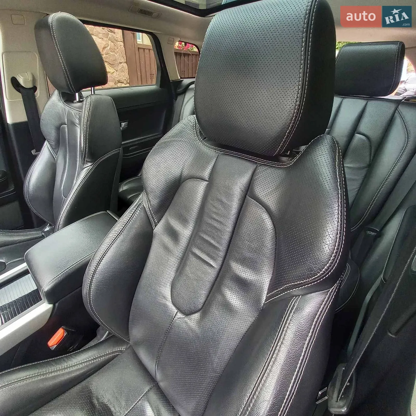 2012 Land Rover Range Rover Evoque - мініатюра 11