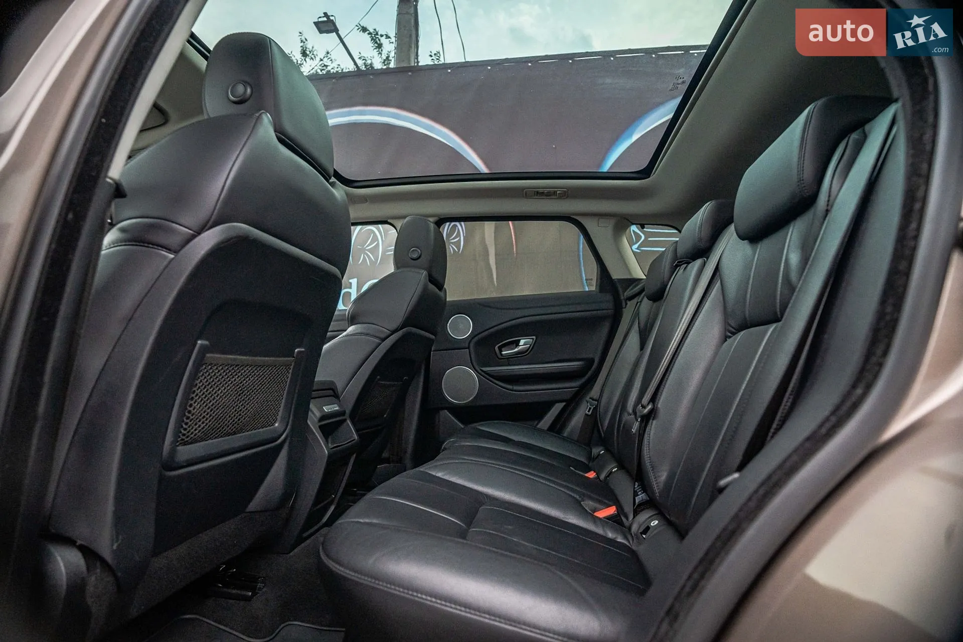 2017 Land Rover Range Rover Evoque - мініатюра 60