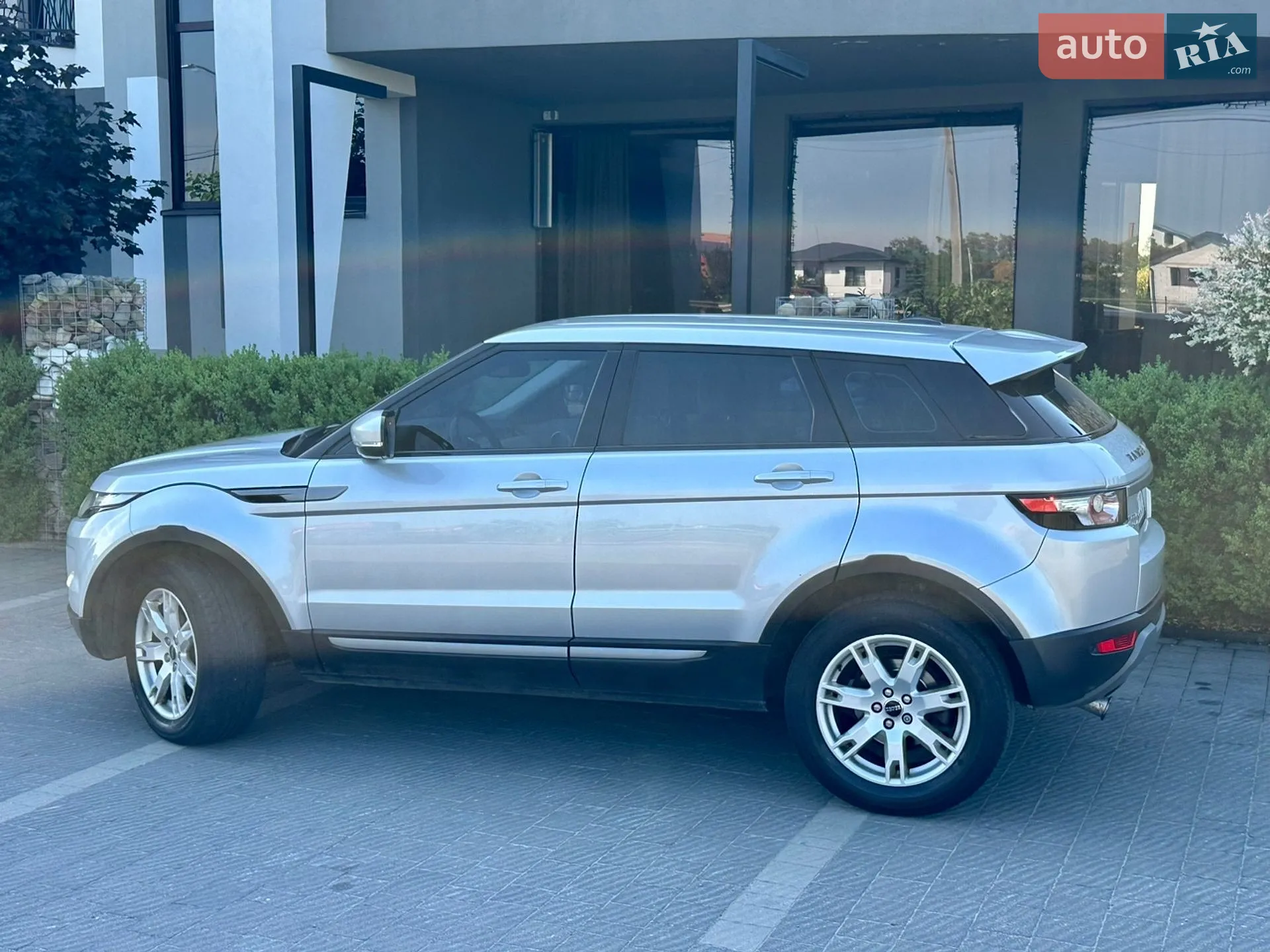 2012 Land Rover Range Rover Evoque - мініатюра 19