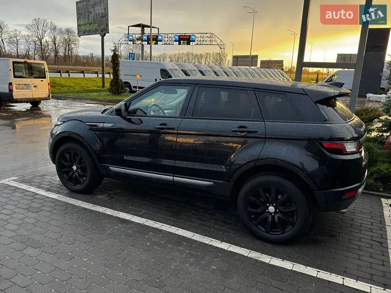 2017 Land Rover Range Rover Evoque - мініатюра 60