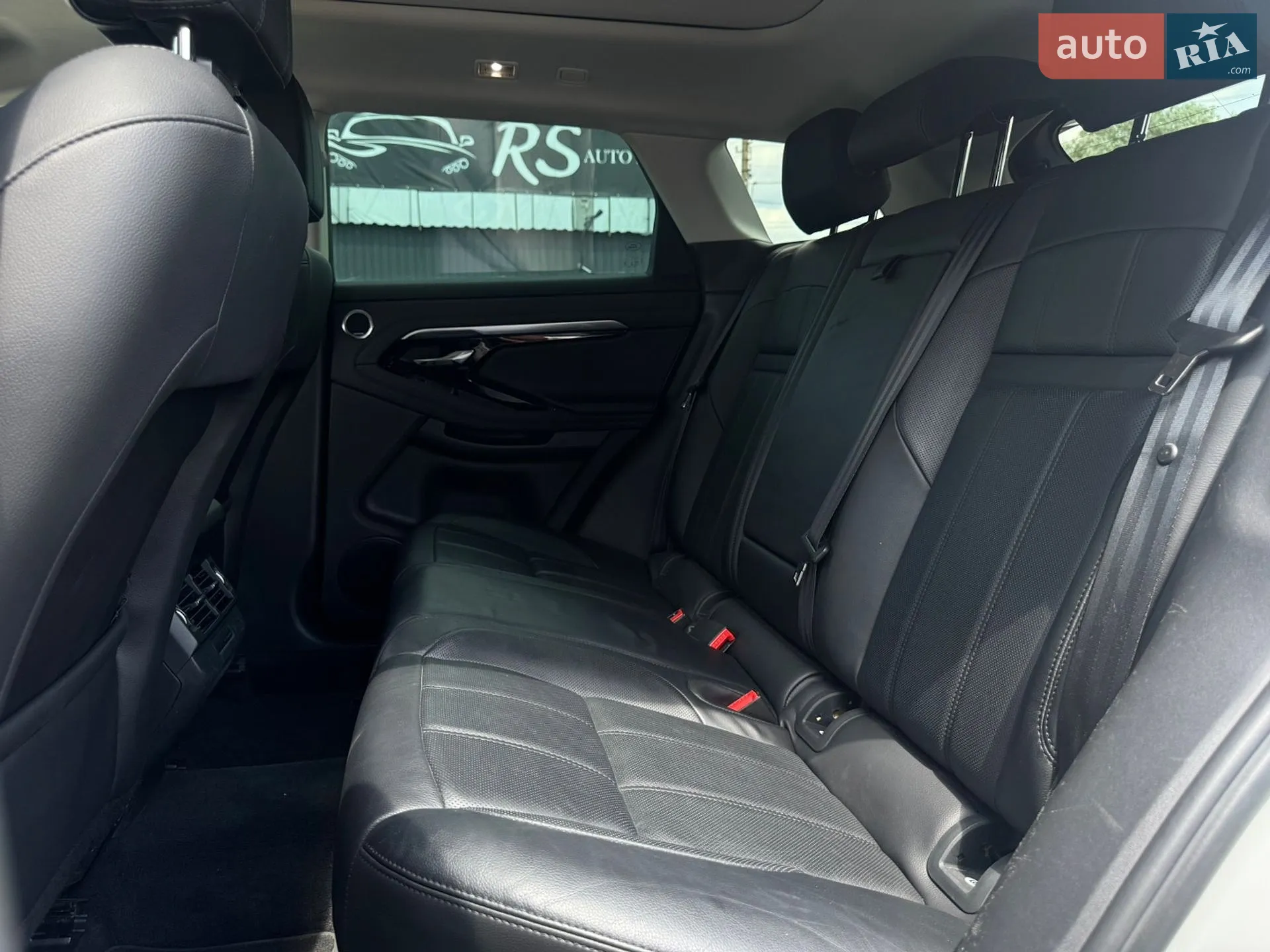 2020 Land Rover Range Rover Evoque - мініатюра 26