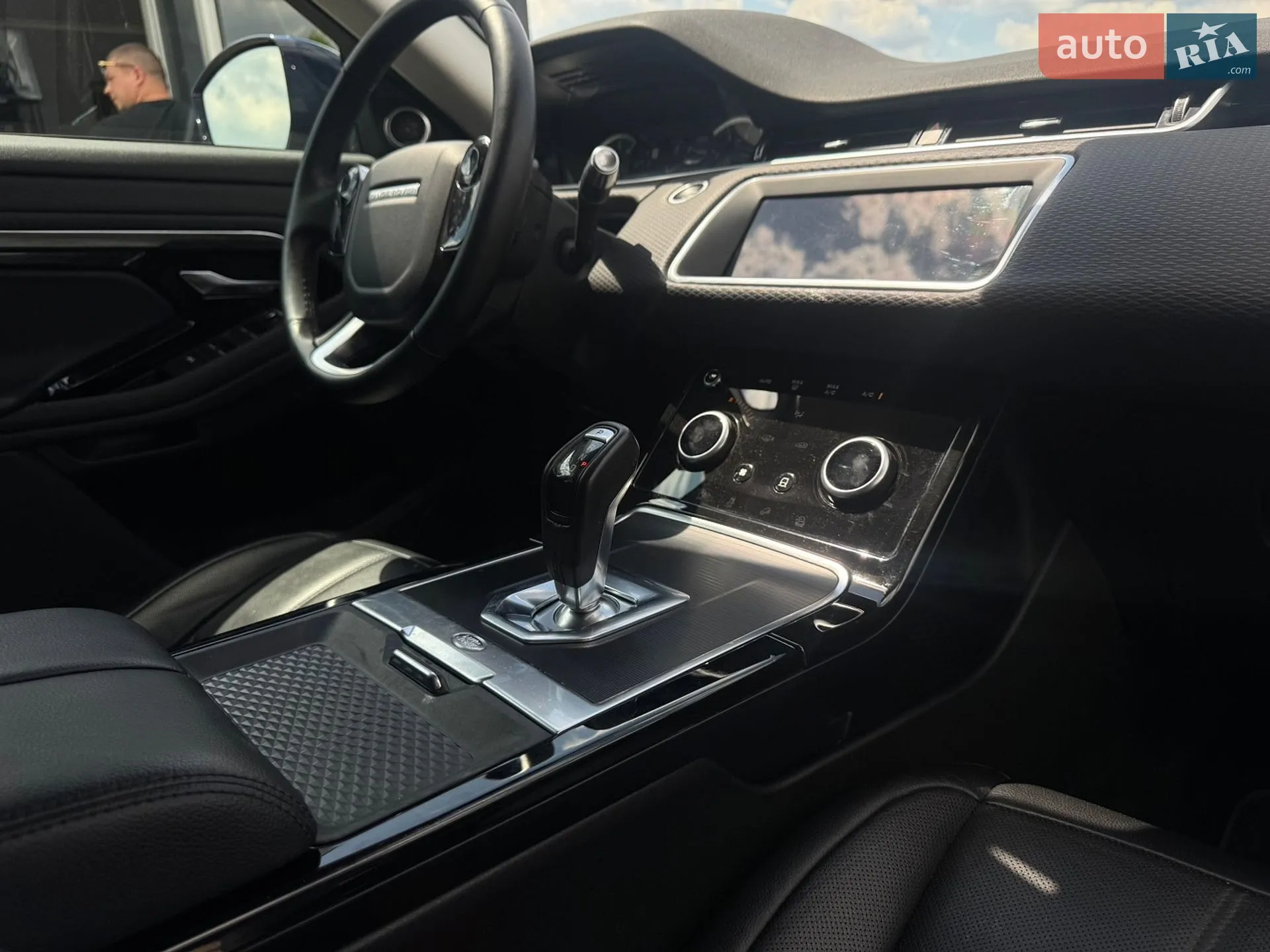 2020 Land Rover Range Rover Evoque - мініатюра 31
