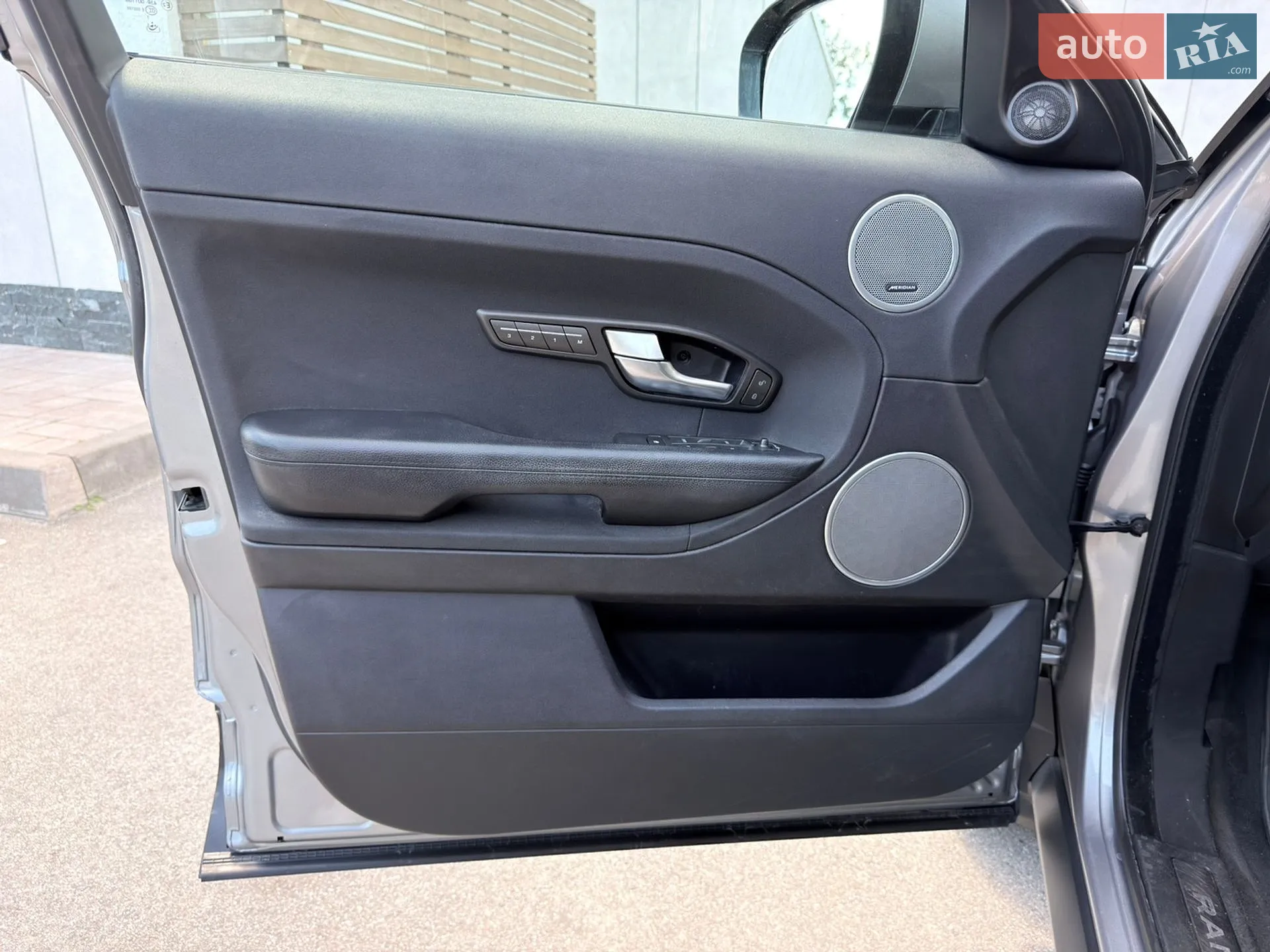 2012 Land Rover Range Rover Evoque - мініатюра 30