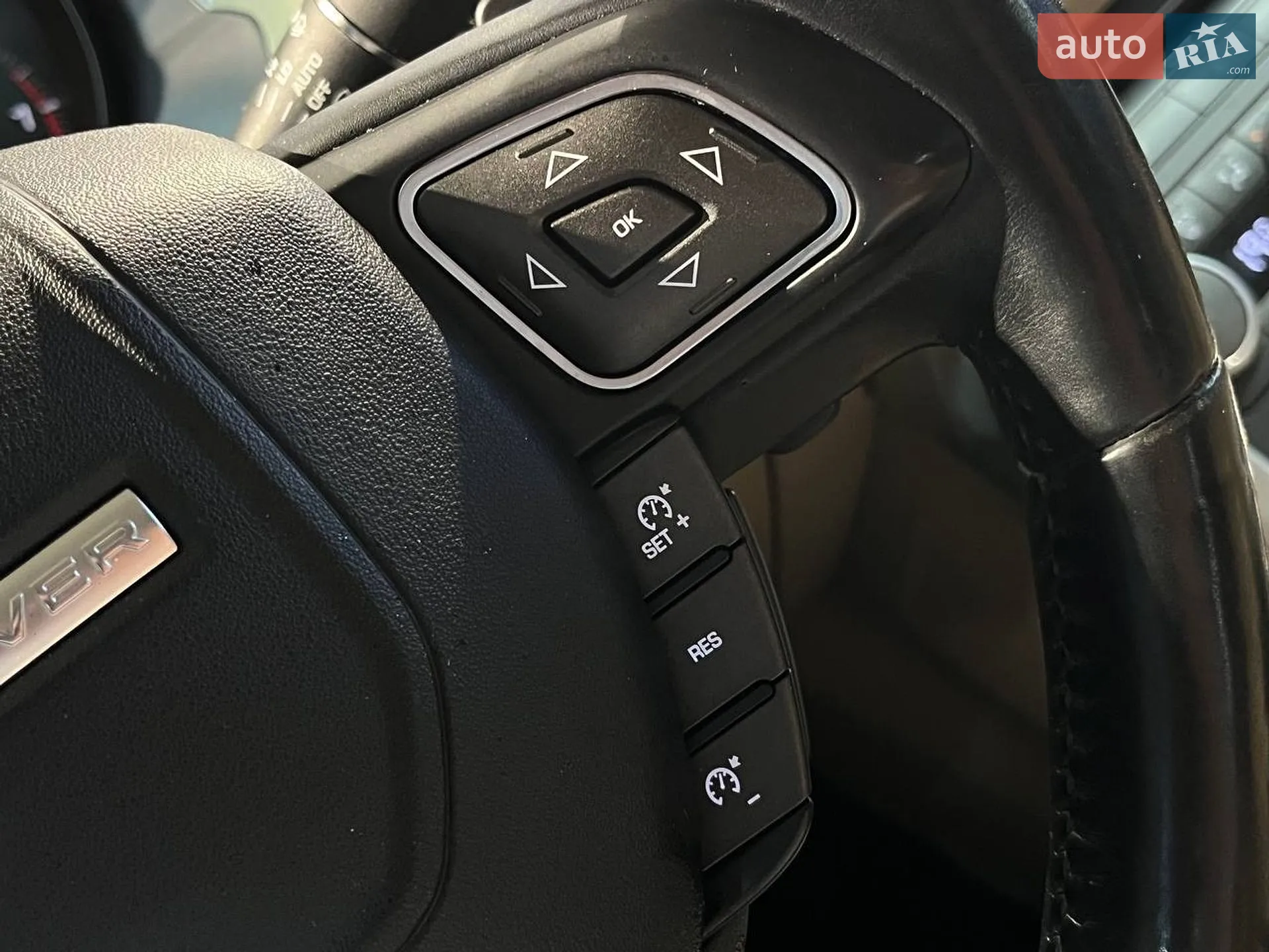 2016 Land Rover Range Rover Evoque - мініатюра 23