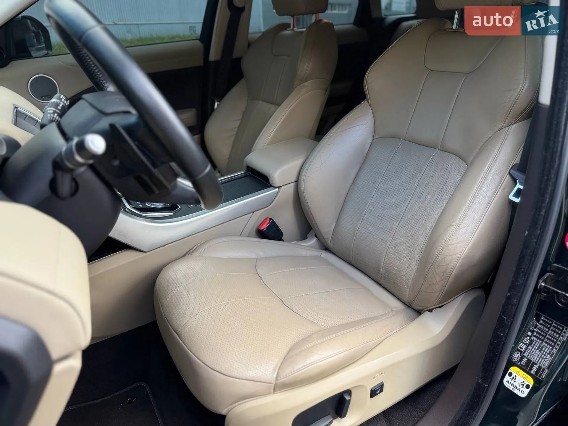 2016 Land Rover Range Rover Evoque - мініатюра 12
