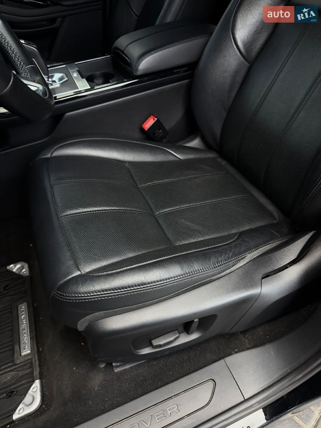 2020 Land Rover Range Rover Evoque - мініатюра 18