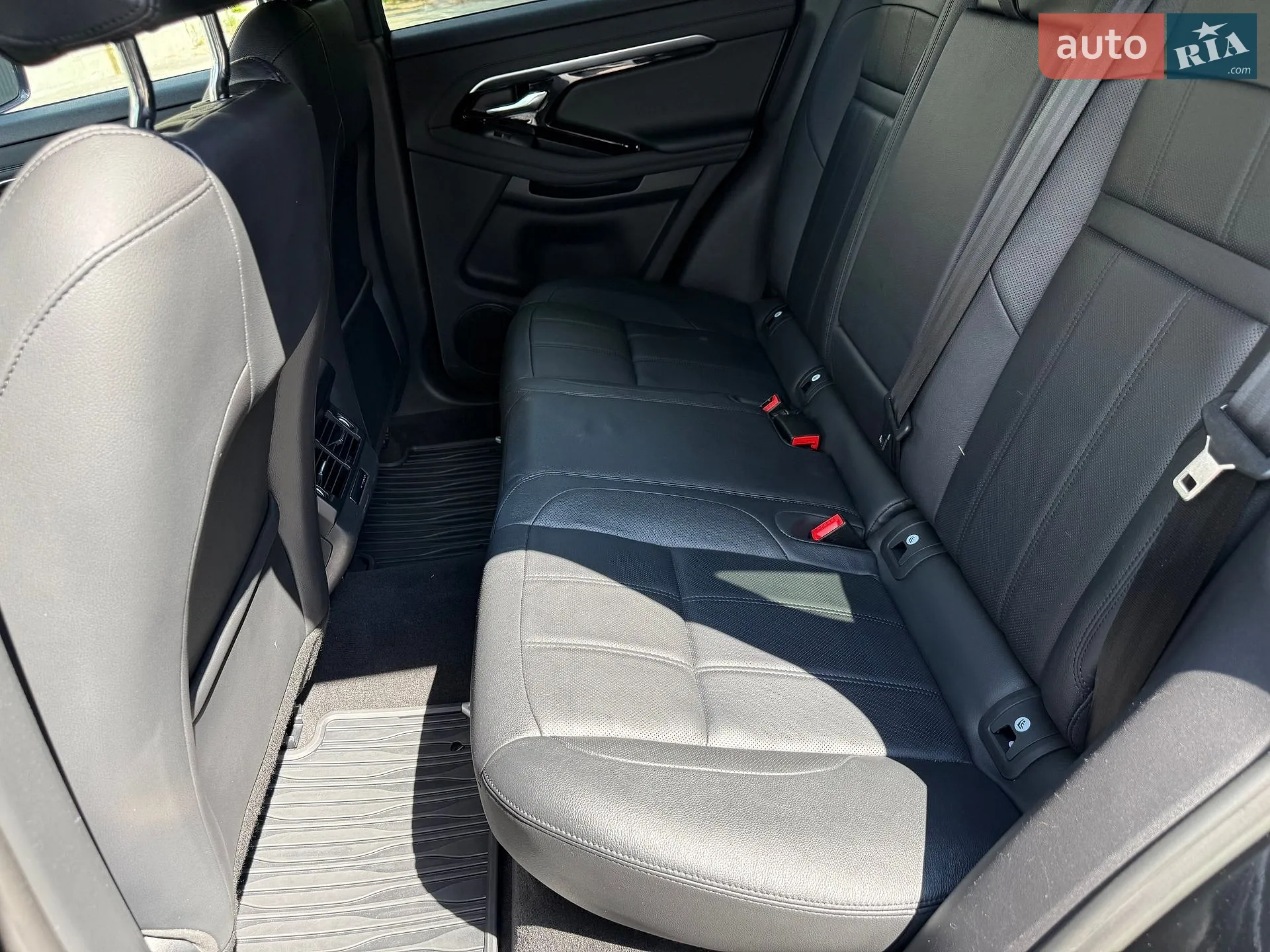 2023 Land Rover Range Rover Evoque - мініатюра 22