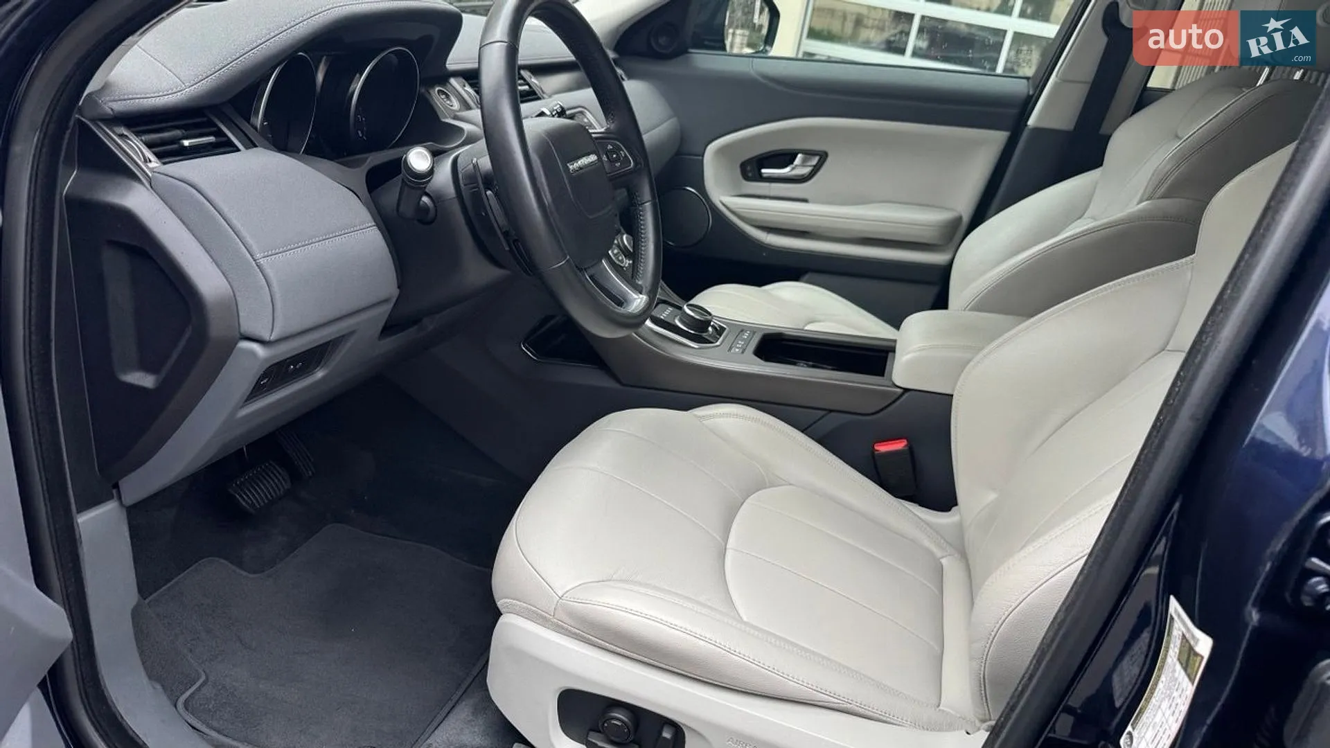 2018 Land Rover Range Rover Evoque - мініатюра 22