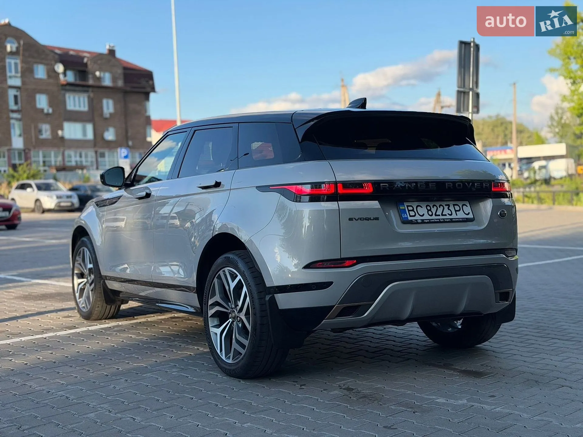 2019 Land Rover Range Rover Evoque - мініатюра 19