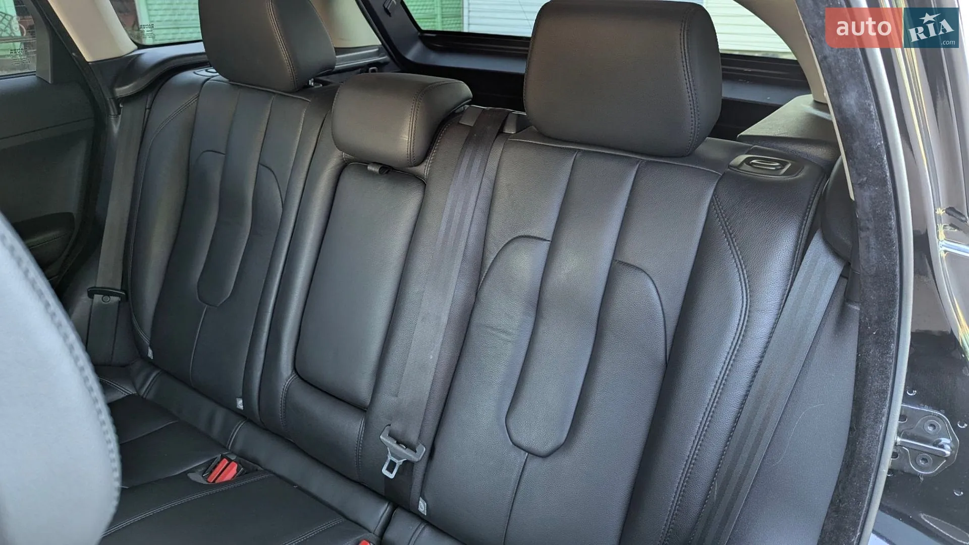2015 Land Rover Range Rover Evoque - мініатюра 19