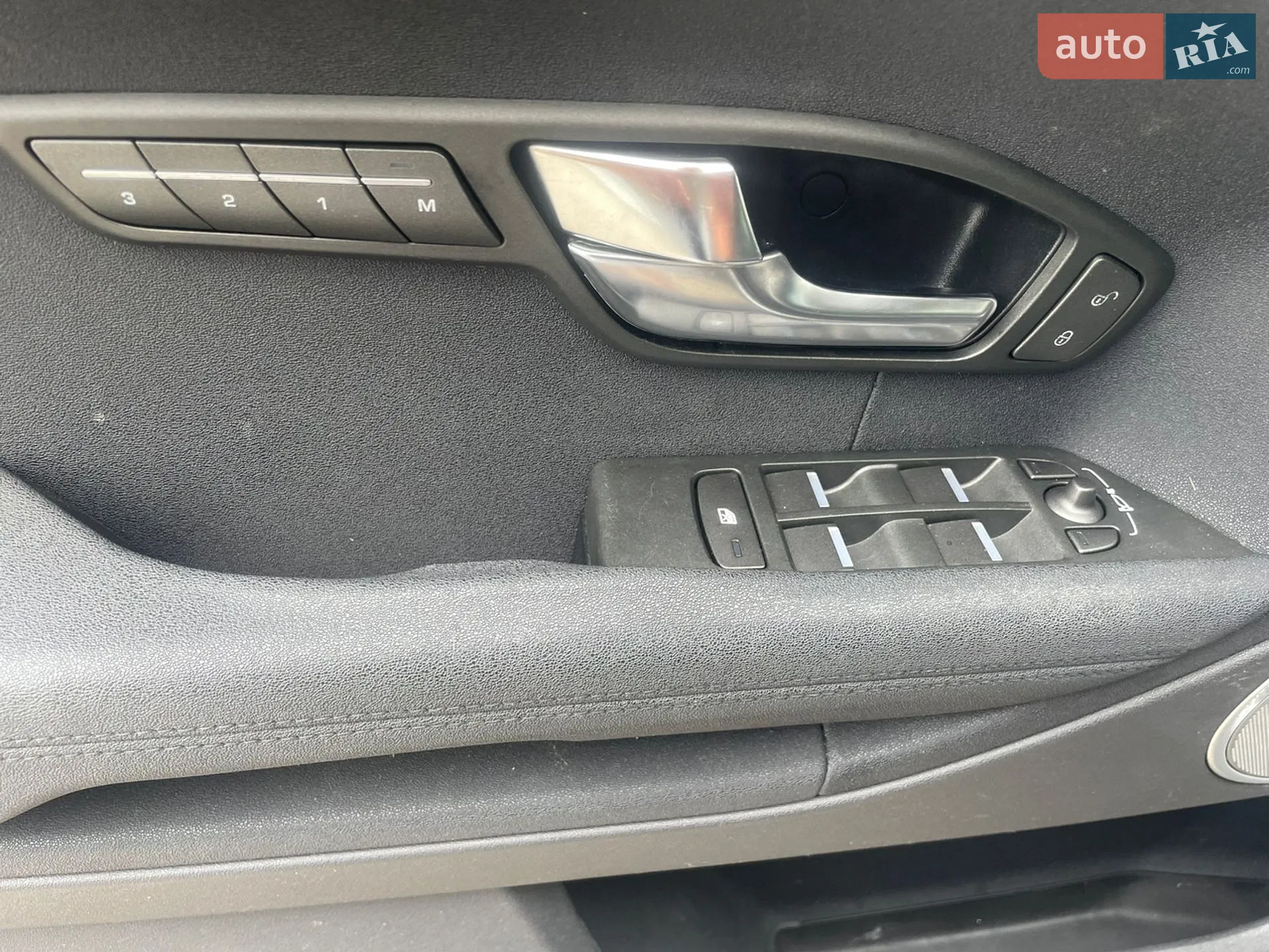 2013 Land Rover Range Rover Evoque - мініатюра 20