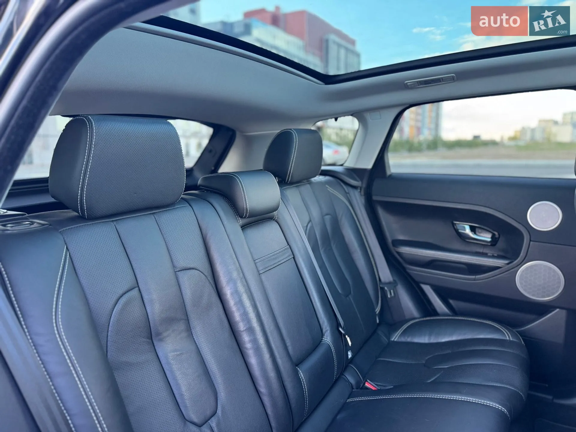 2012 Land Rover Range Rover Evoque - мініатюра 8