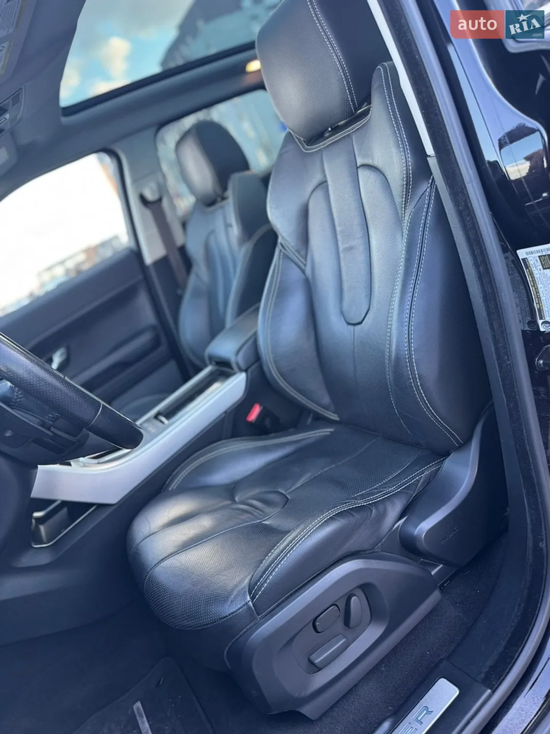 2012 Land Rover Range Rover Evoque - мініатюра 13