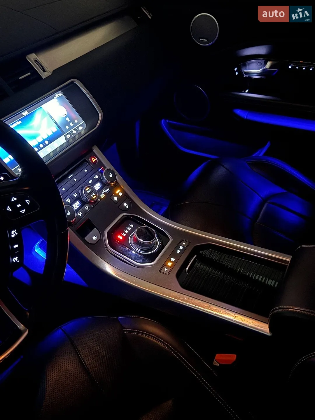 2017 Land Rover Range Rover Evoque - мініатюра 27