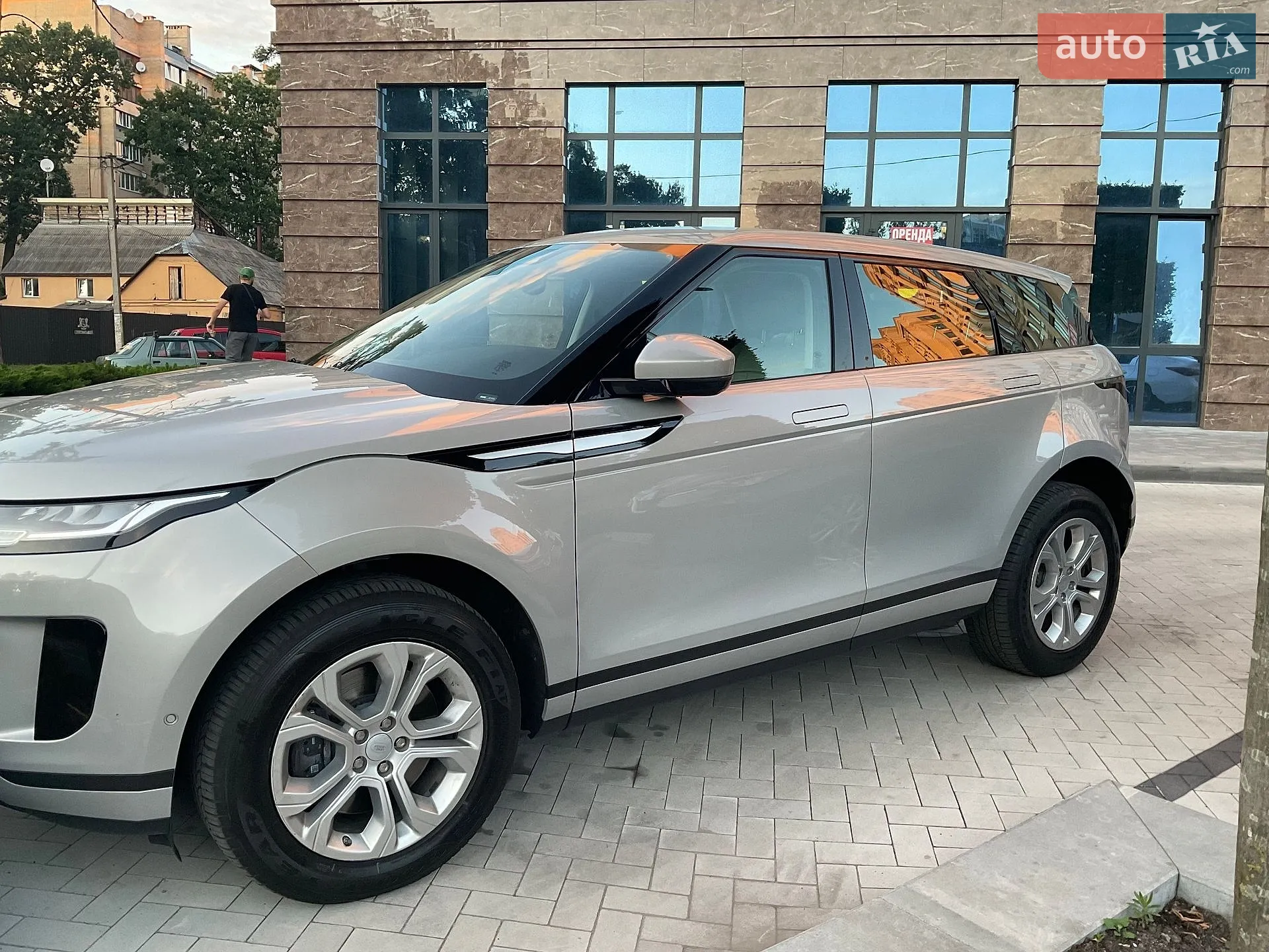 2021 Land Rover Range Rover Evoque - мініатюра 6