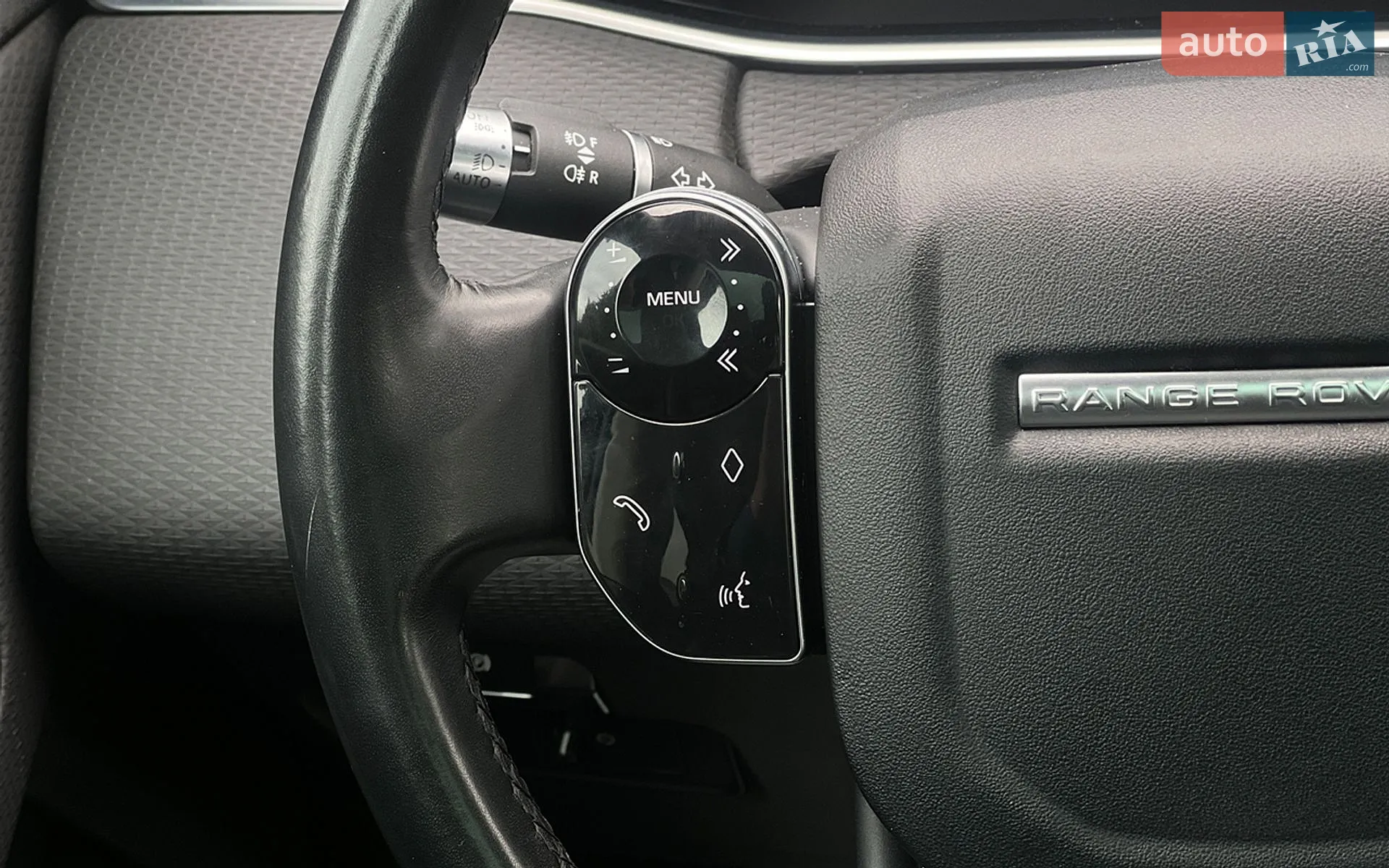 2019 Land Rover Range Rover Evoque - мініатюра 12