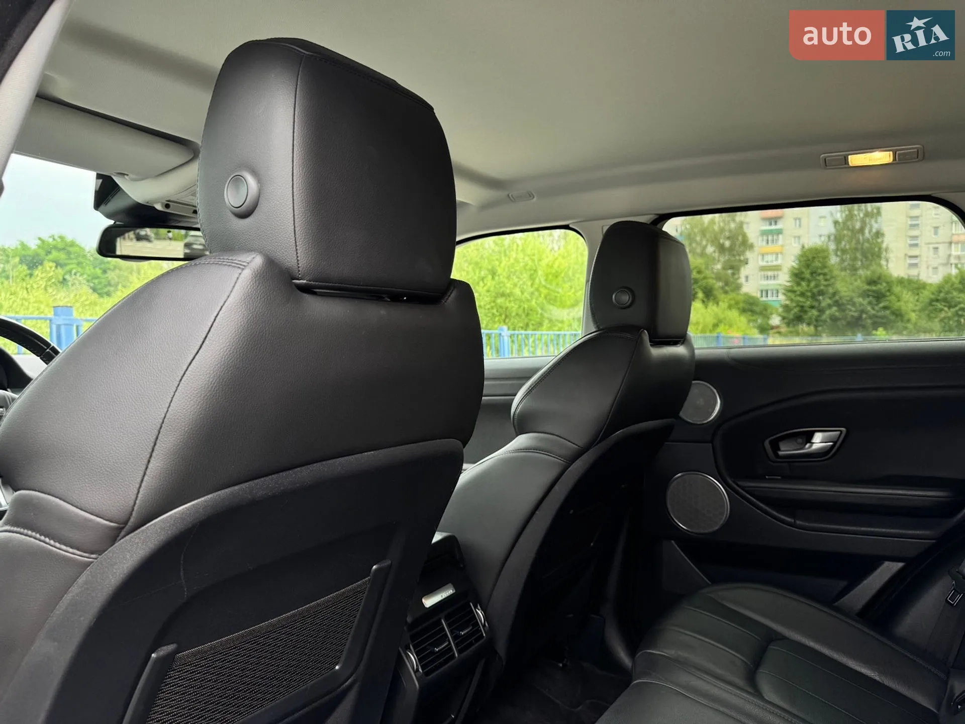 2019 Land Rover Range Rover Evoque - мініатюра 91