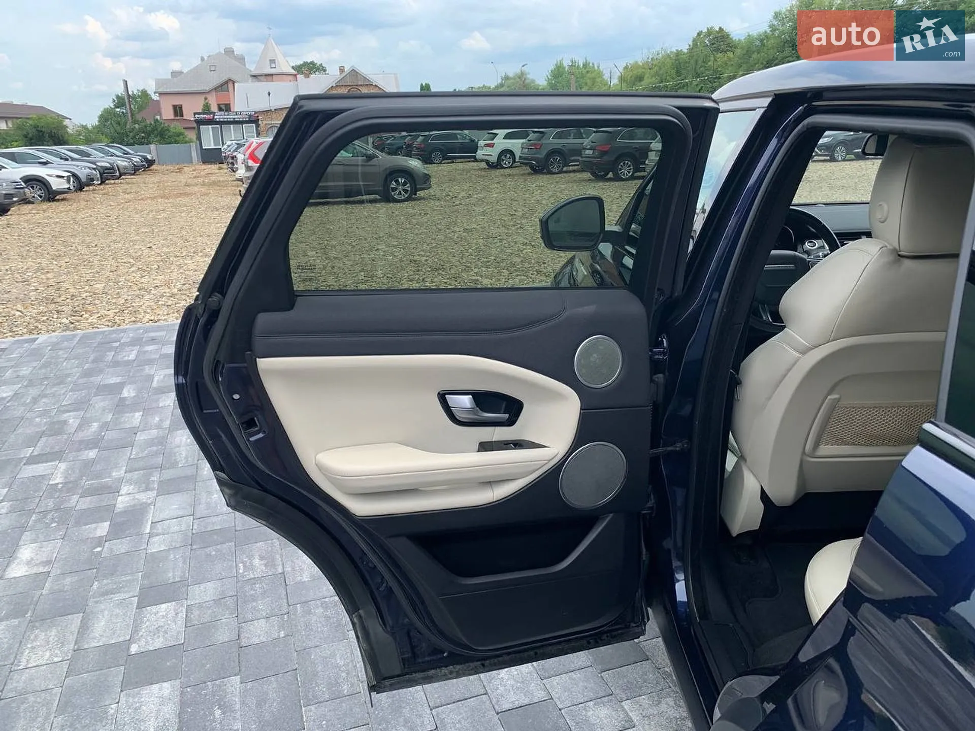 2016 Land Rover Range Rover Evoque - мініатюра 14