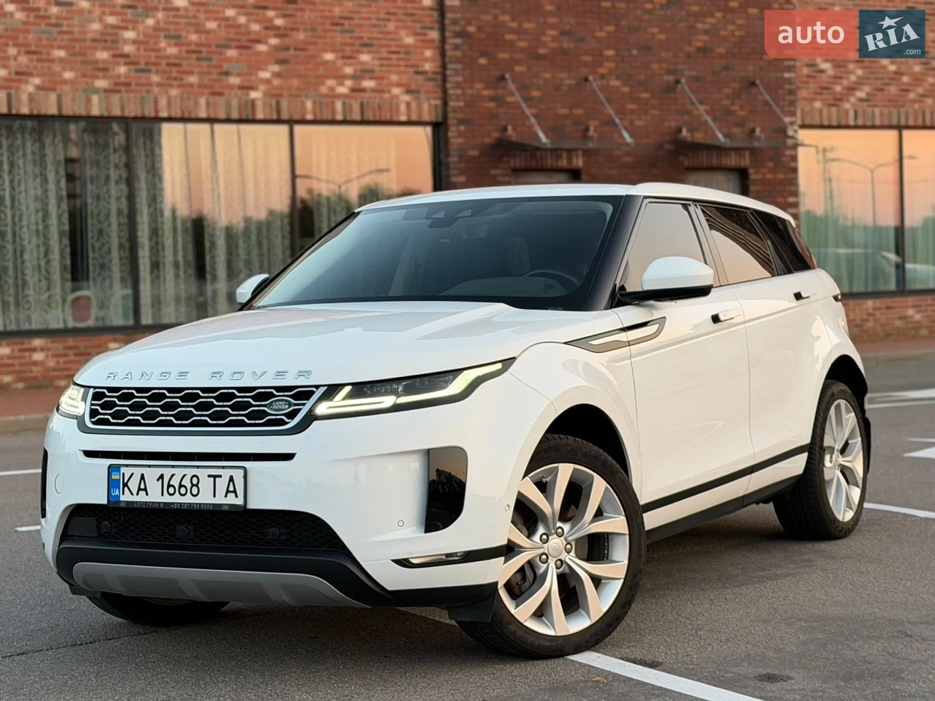 2019 Land Rover Range Rover Evoque - фото 1