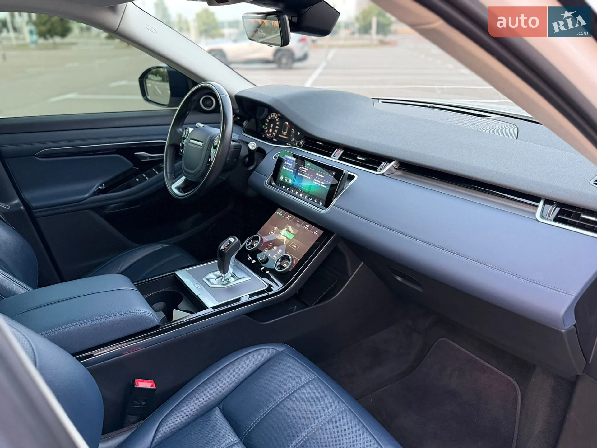 2019 Land Rover Range Rover Evoque - мініатюра 26