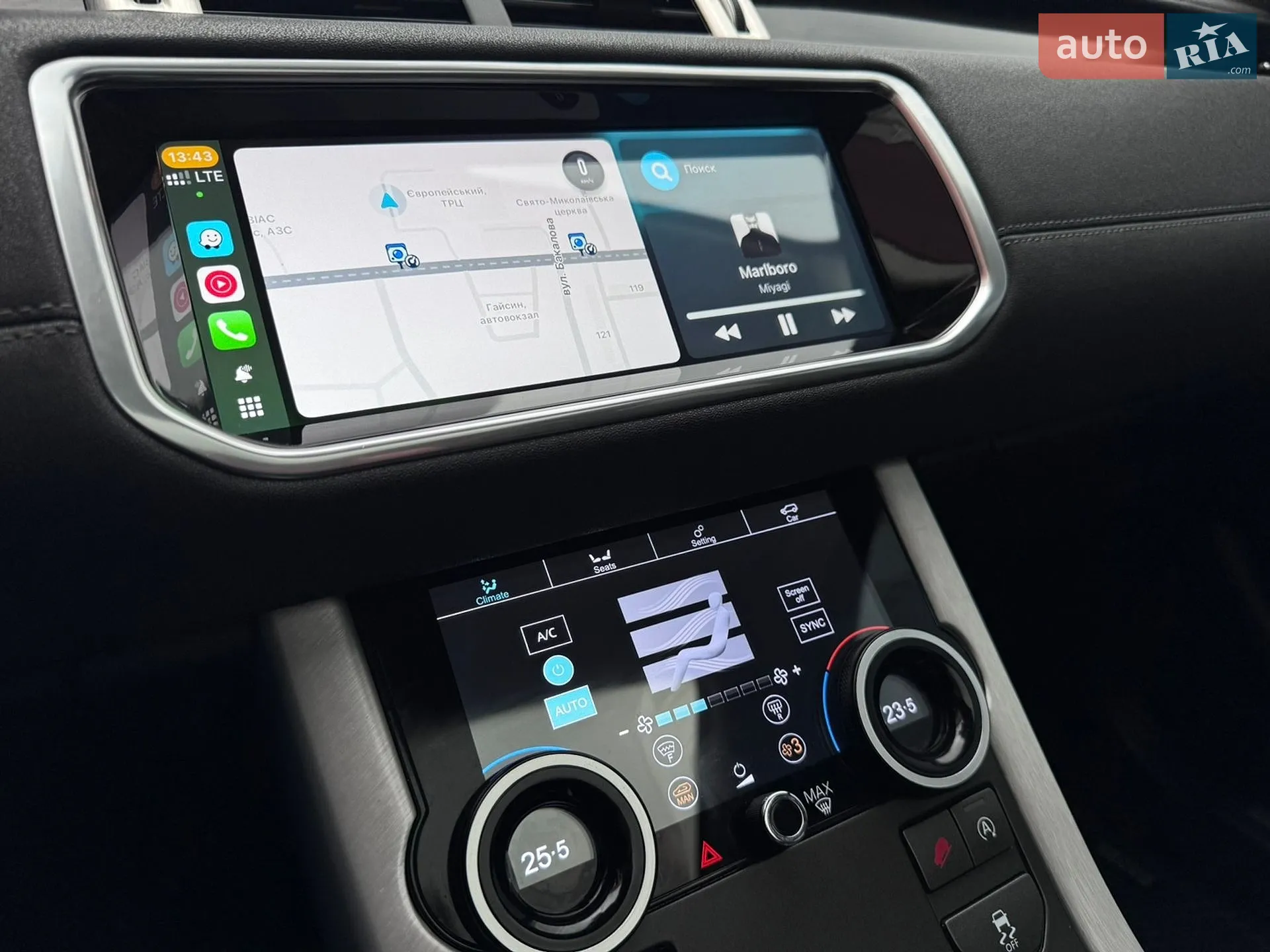 2016 Land Rover Range Rover Evoque - мініатюра 20